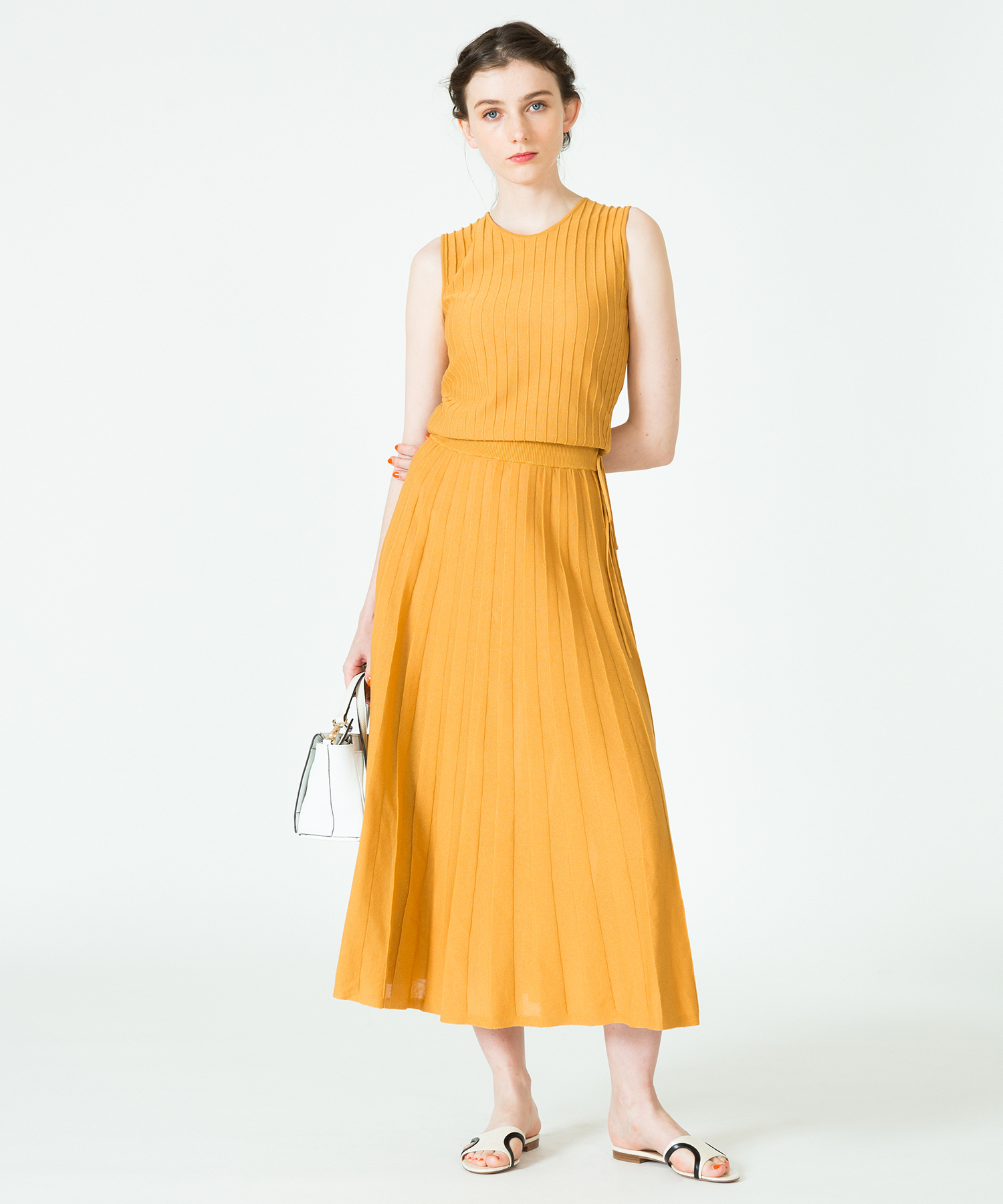 Loulou Willoughby プリーツストライプニットワンピース Allureville Official Online Shop アルアバイル 公式通販サイト