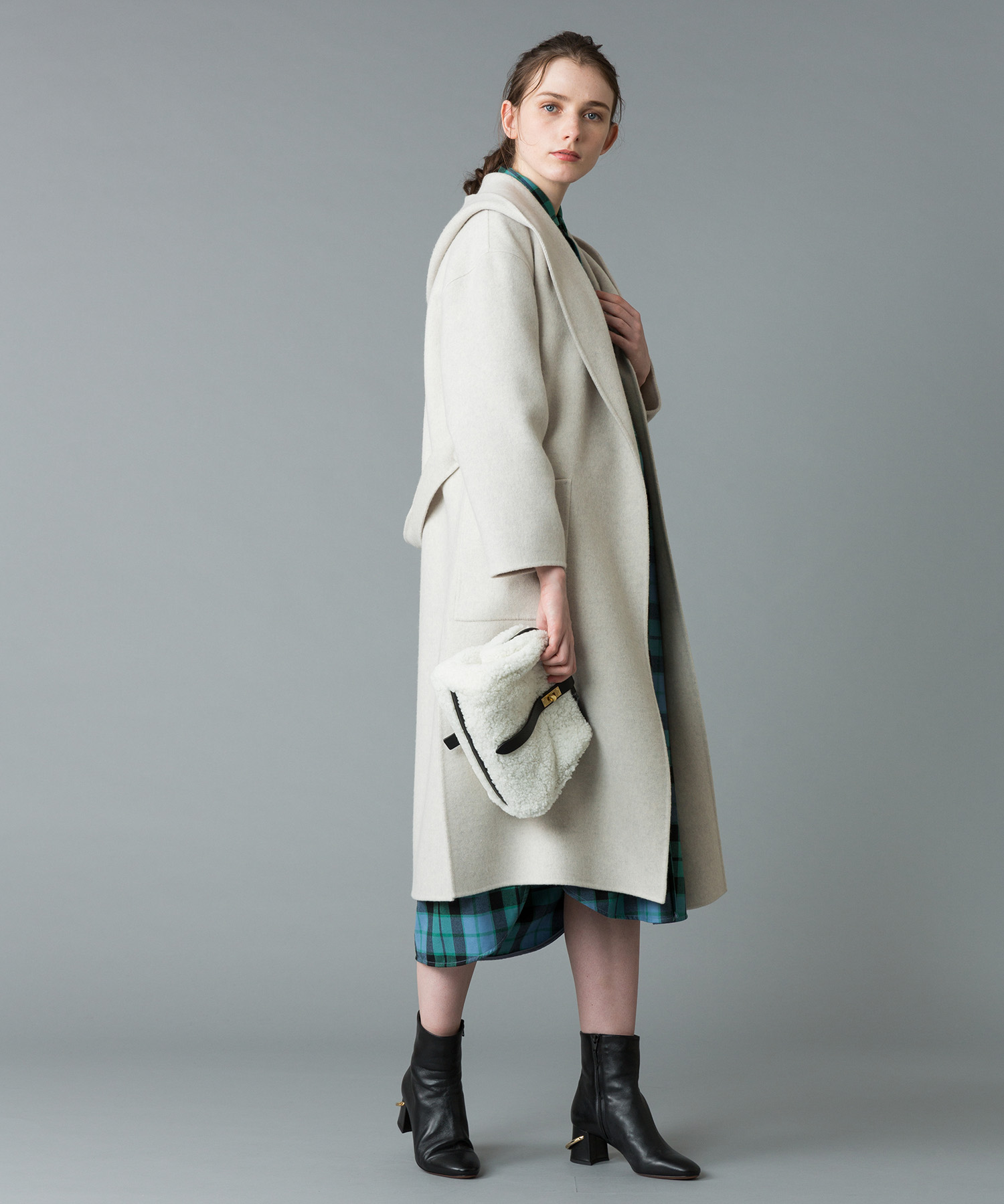 リバーフーディミドルコート ｜allureville OFFICIAL ONLINE SHOP 