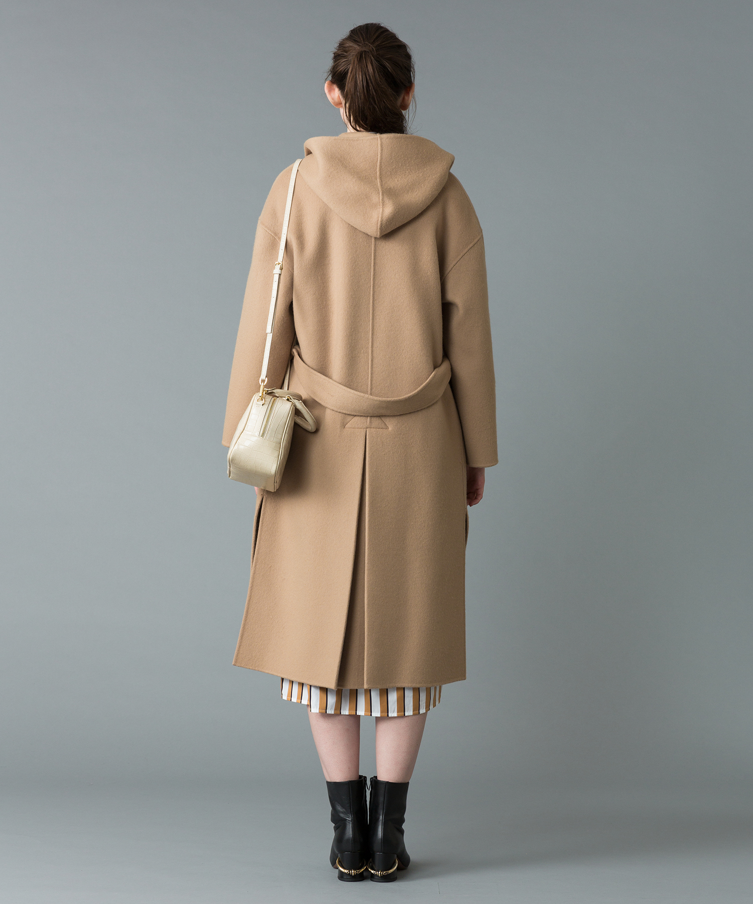 リバーフーディミドルコート |allureville OFFICIAL ONLINE SHOP ...