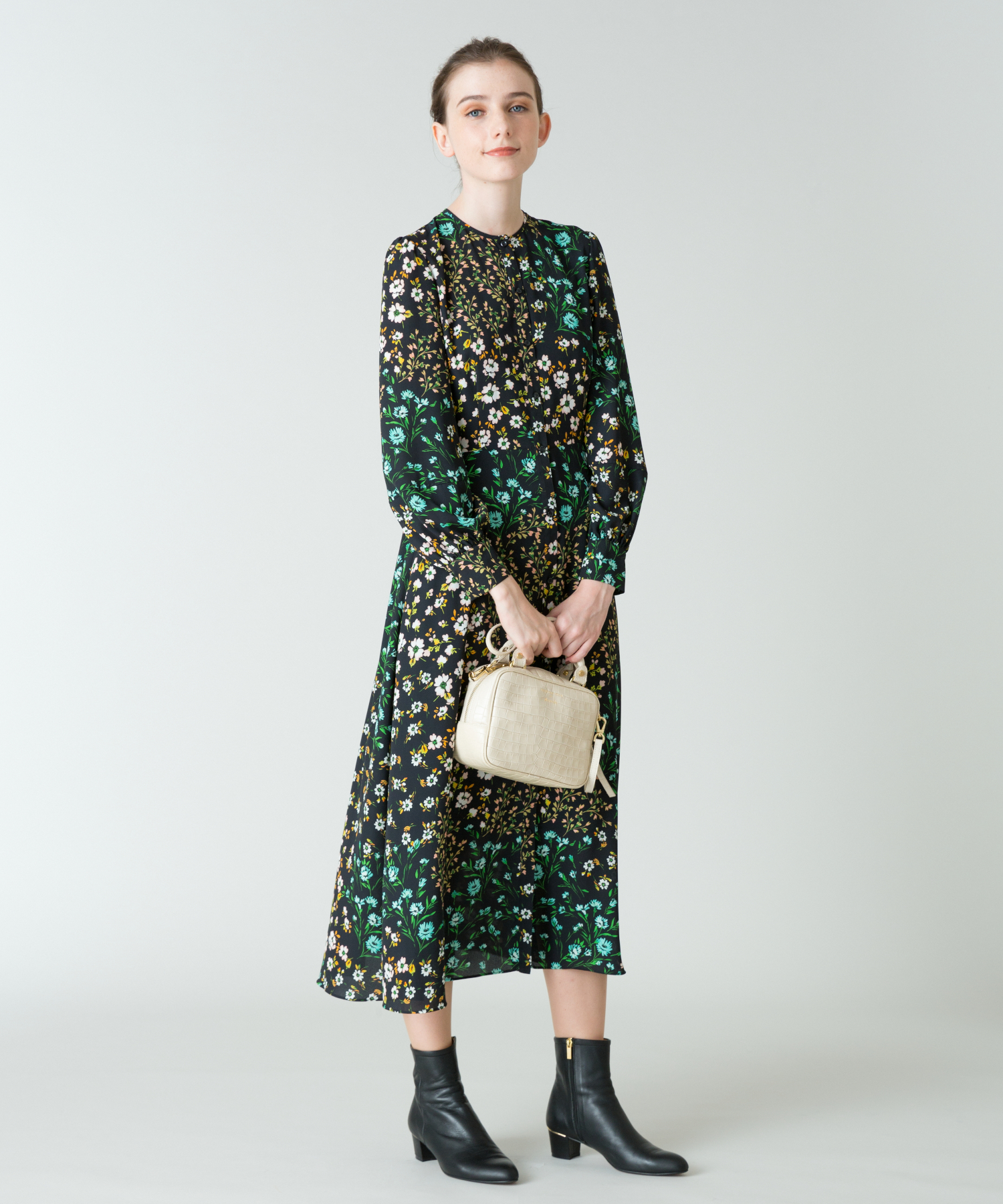 レビュー高評価の商品 アルベロベロ 異素材パッチワーク ワンピ ひざ丈ワンピース Filarmed Org