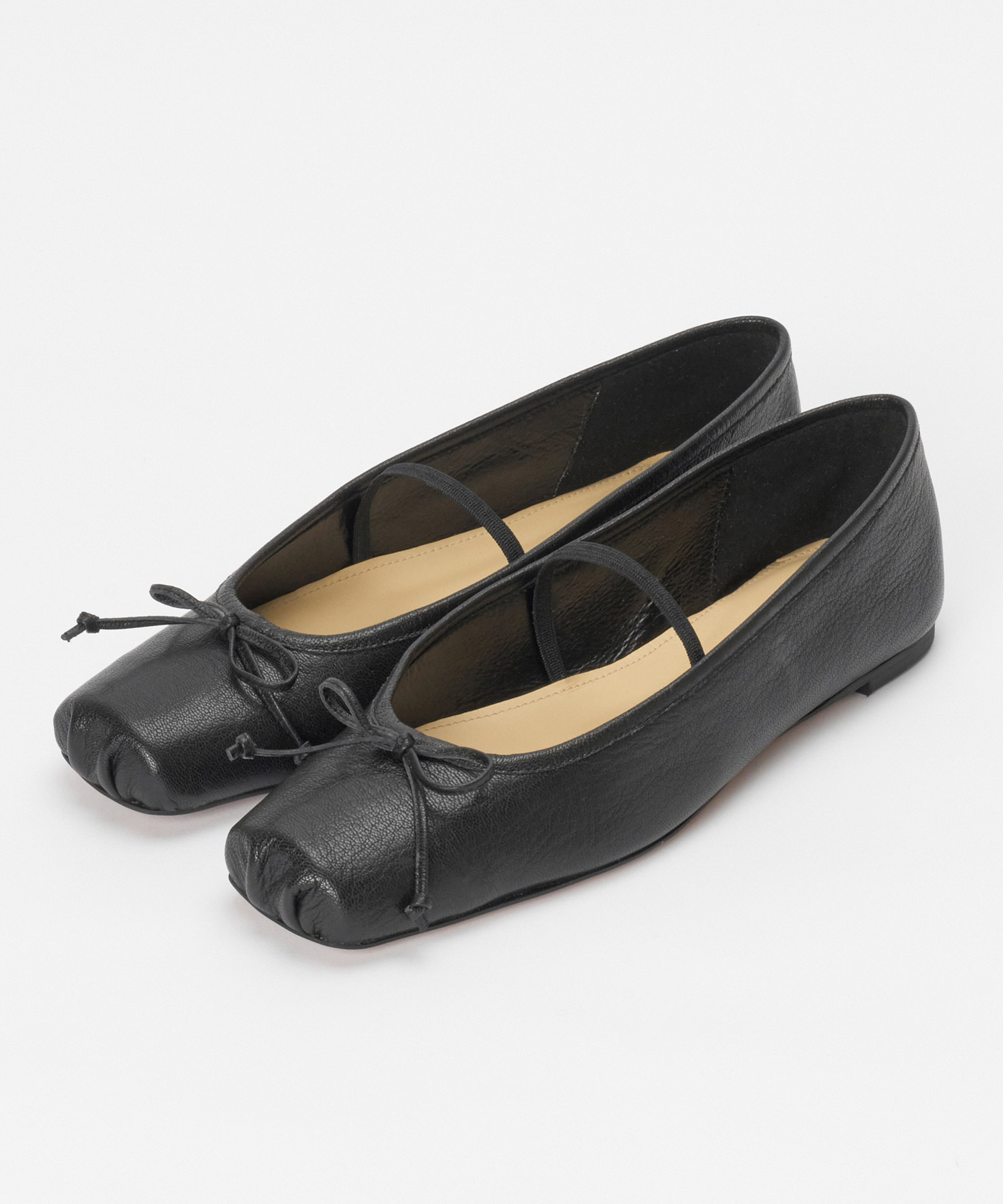 HEWN(ヒューン)】 SQ FLAT BALLET ｜allureville OFFICIAL ONLINE SHOP