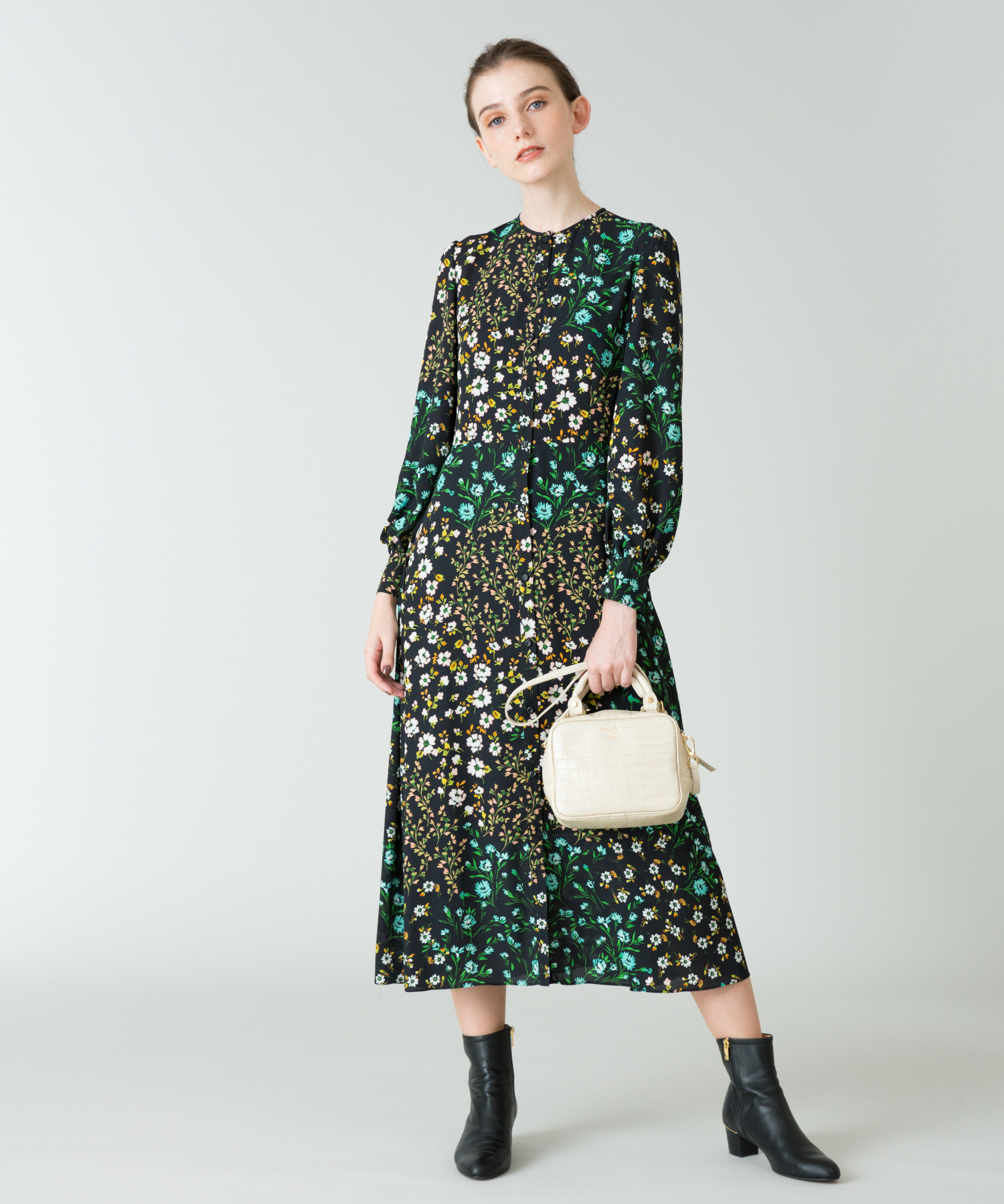 ワンピース Allureville Official Online Shop アルアバイル公式通販サイト