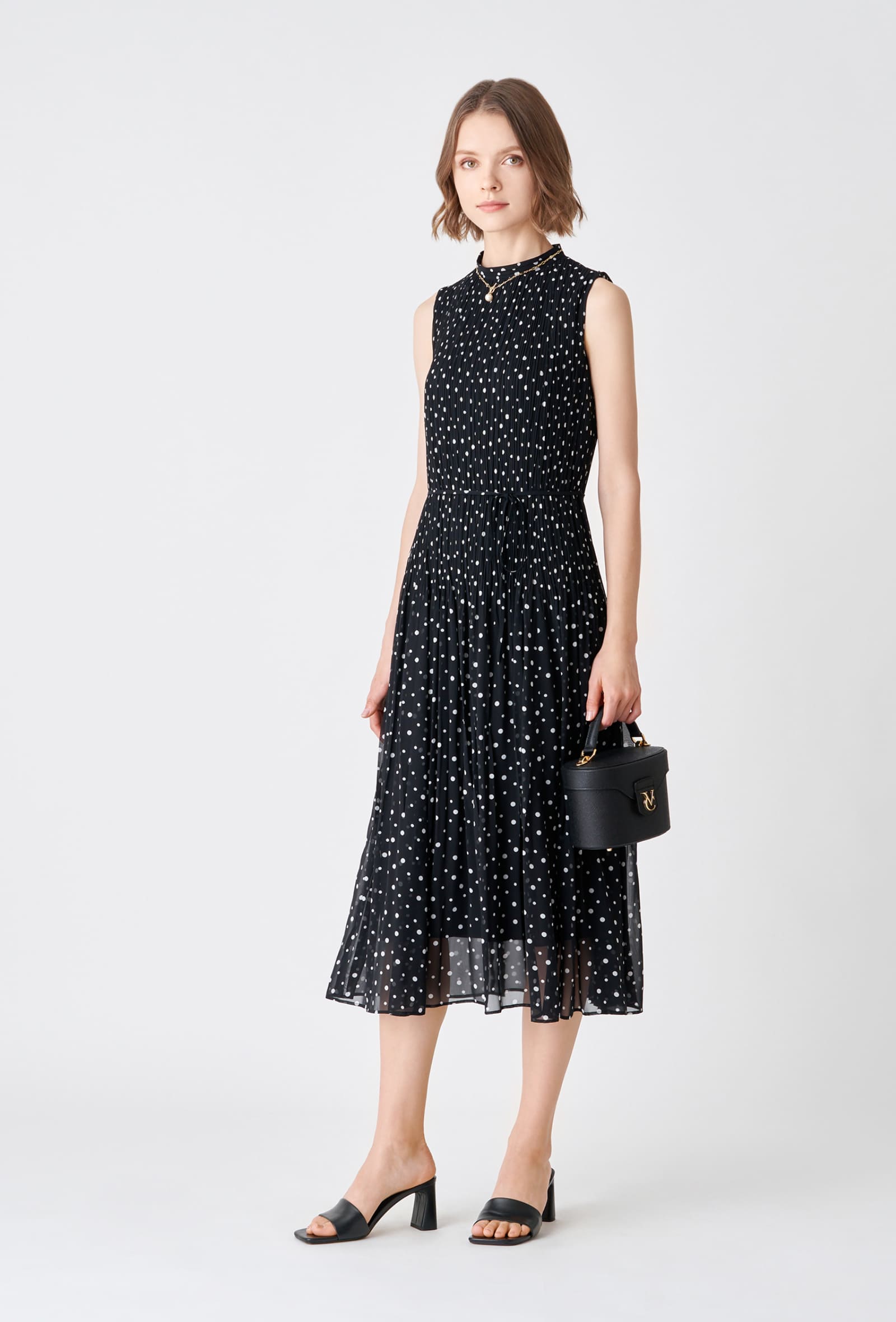 https://ecs-cdn01.magaseek.com/anayi/images/goods/anayi/item/21su_vol13_04_1.jpg