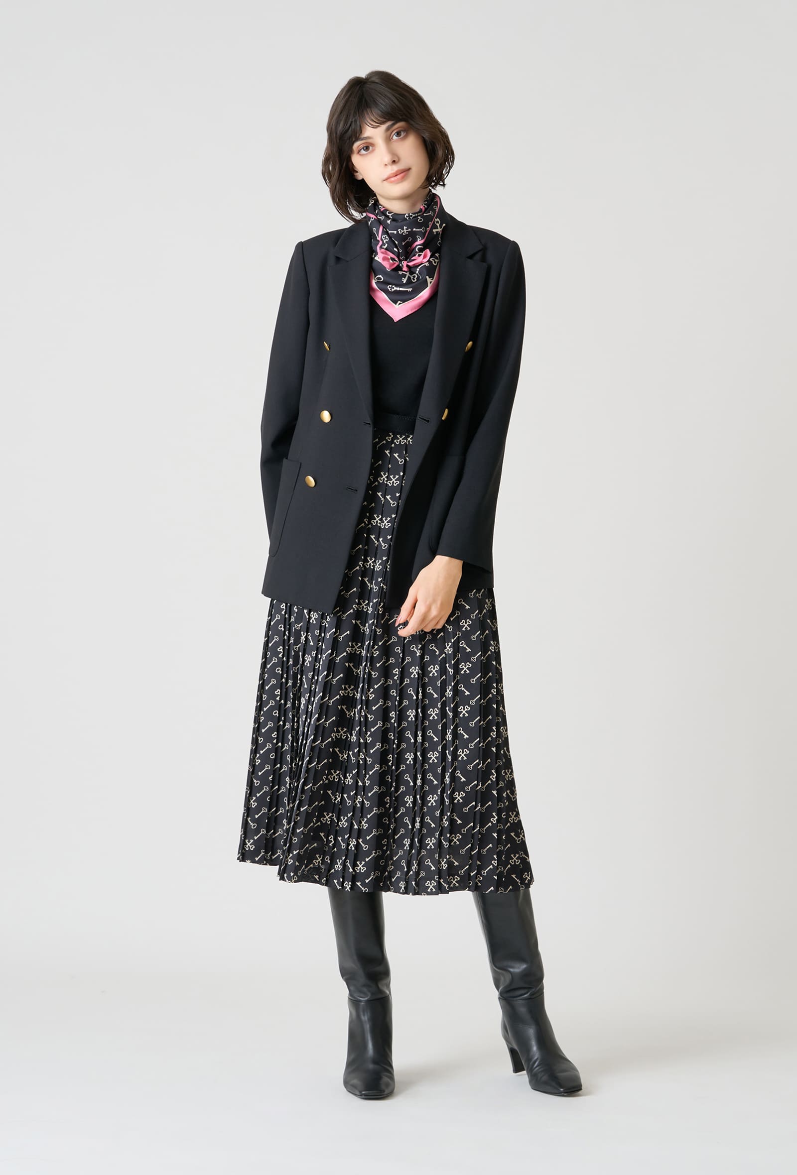https://ecs-cdn01.magaseek.com/anayi/images/goods/anayi/item/22au_vol2_02_1.jpg