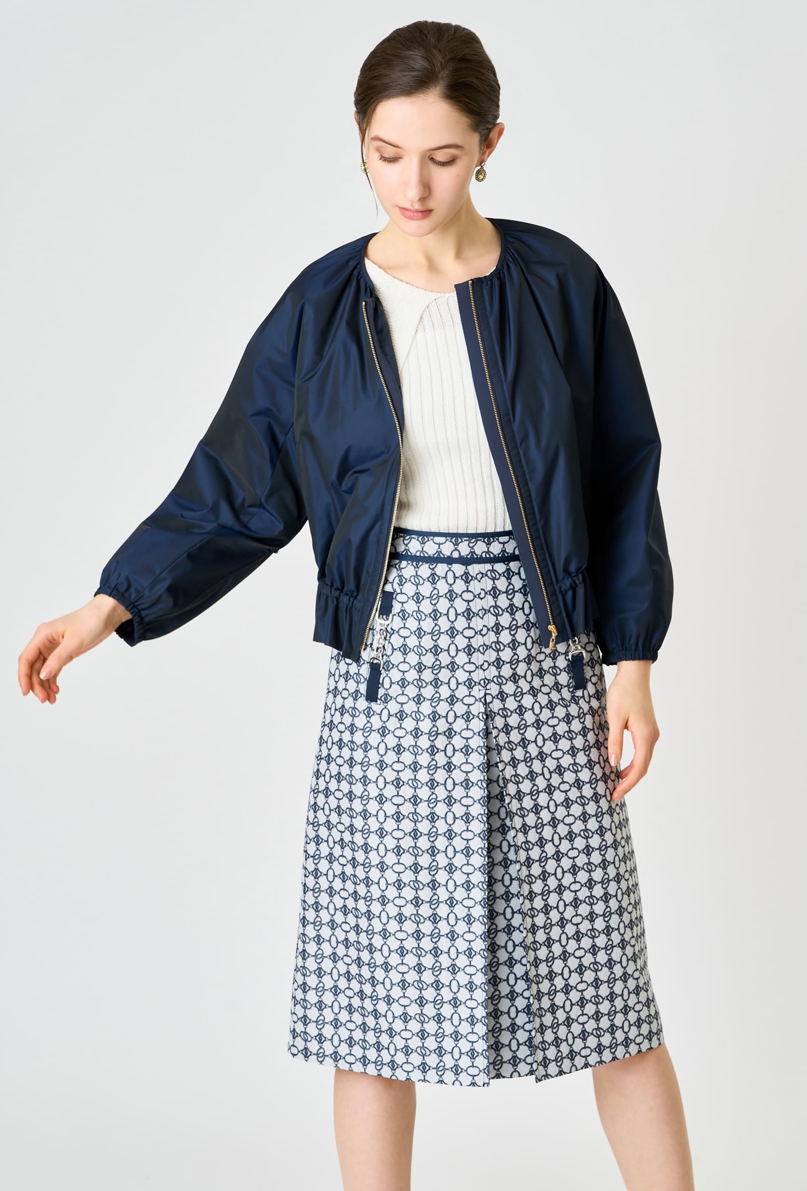 https://ecs-cdn01.magaseek.com/anayi/images/goods/anayi/item/22sp_vol8_05_1.jpg