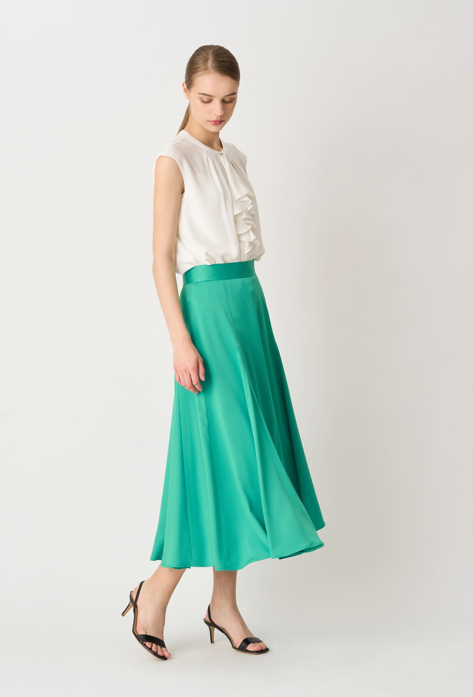 https://ecs-cdn01.magaseek.com/anayi/images/goods/anayi/item/22su_vol3_05_1.jpg