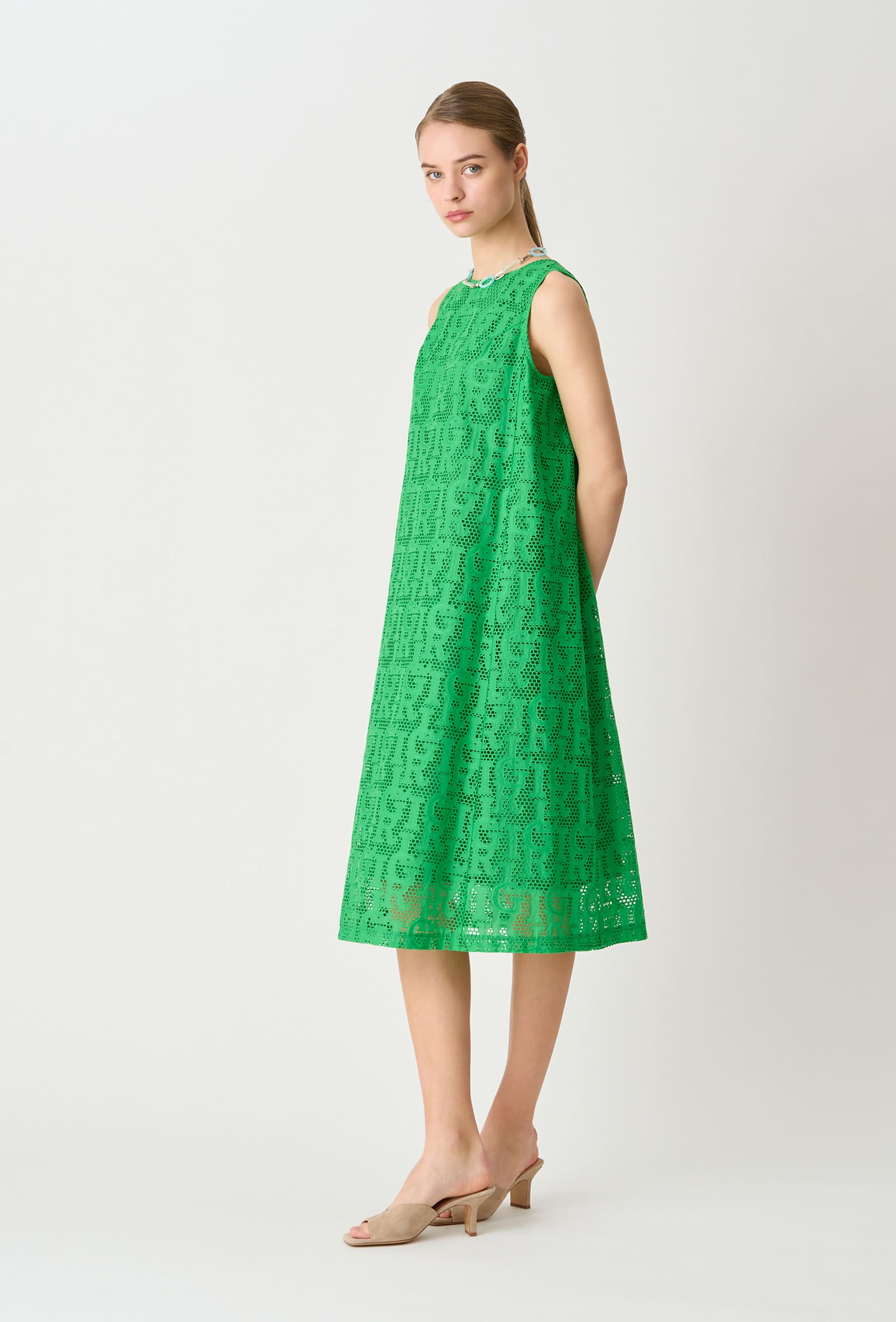https://ecs-cdn01.magaseek.com/anayi/images/goods/anayi/item/22su_vol4_02_1.jpg