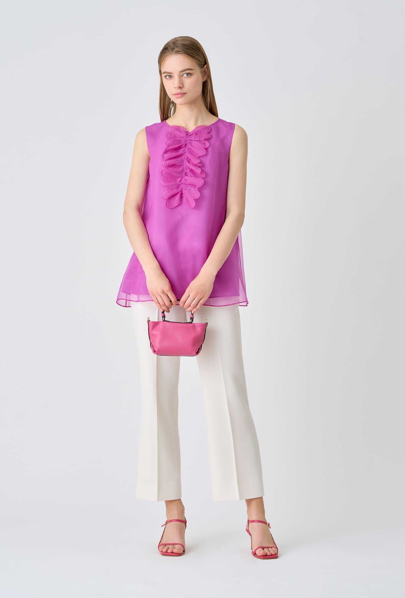 https://ecs-cdn01.magaseek.com/anayi/images/goods/anayi/item/22su_vol5_04_1.jpg