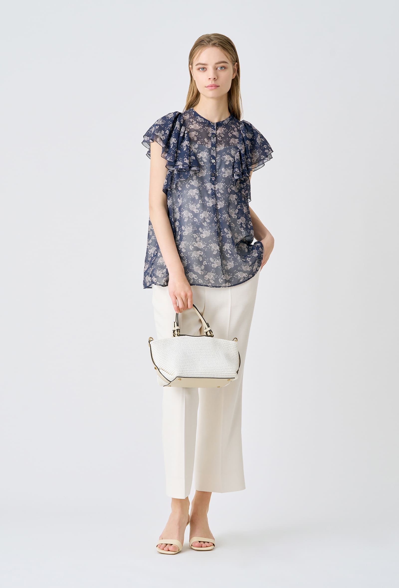 https://ecs-cdn01.magaseek.com/anayi/images/goods/anayi/item/22su_vol6_03_1.jpg