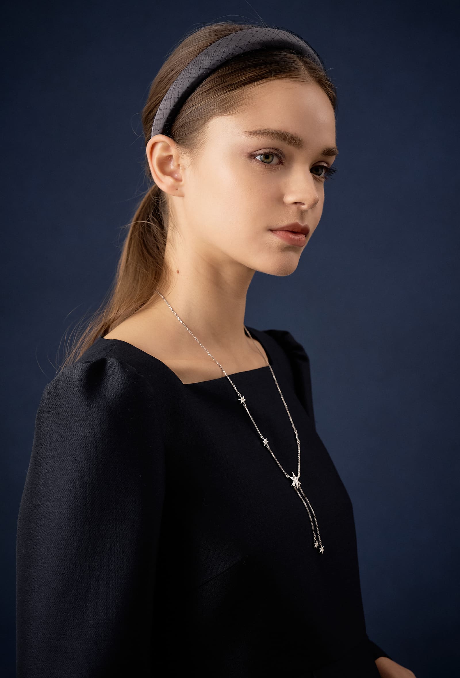 https://ecs-cdn01.magaseek.com/anayi/images/goods/anayi/item/23holiday_02_2.jpg