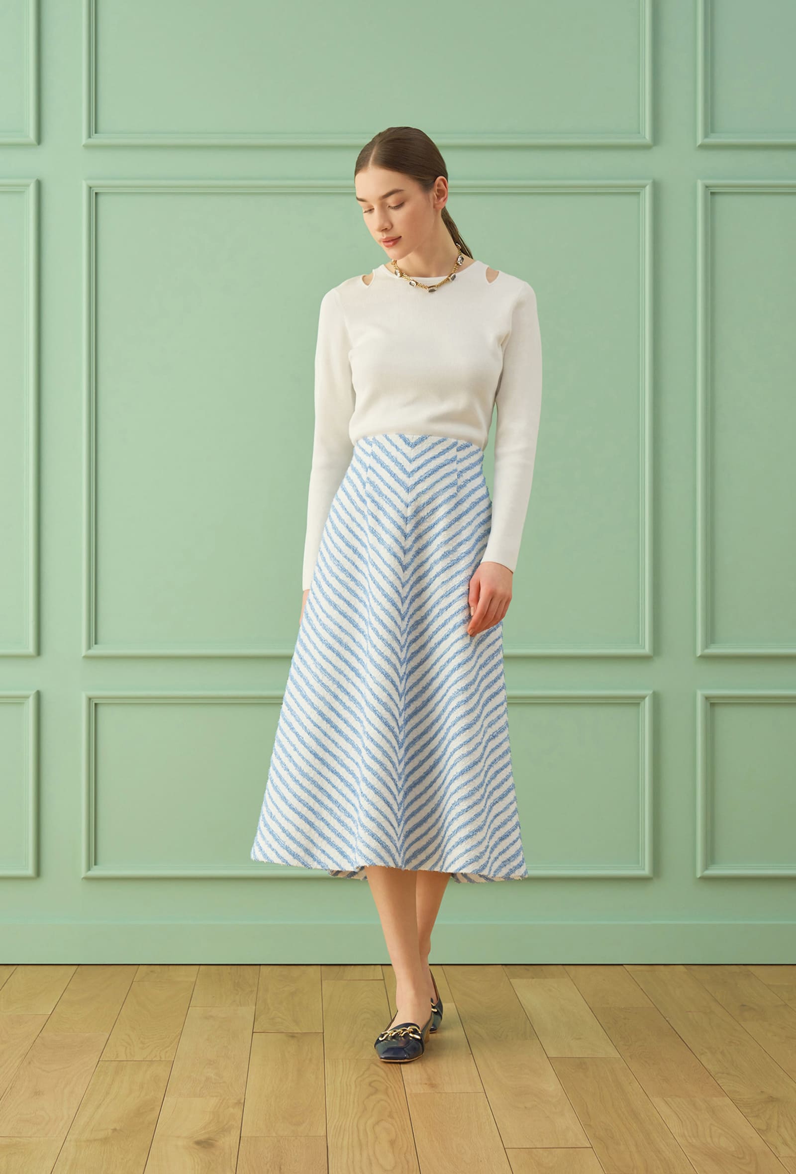https://ecs-cdn01.magaseek.com/anayi/images/goods/anayi/item/23tweed_08_1.jpg