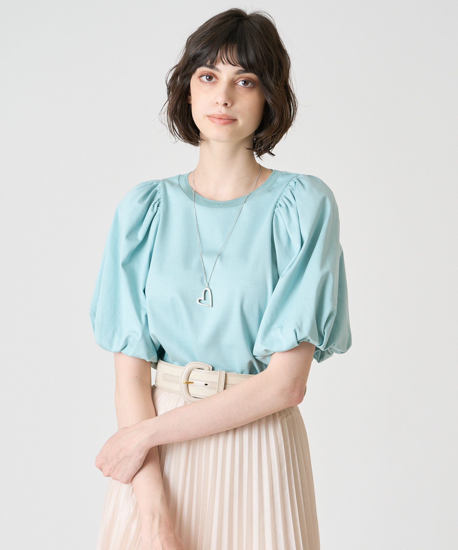 コンパクトポンチパフスリーブプルオーバー|ANAYI OFFICIAL ONLINE