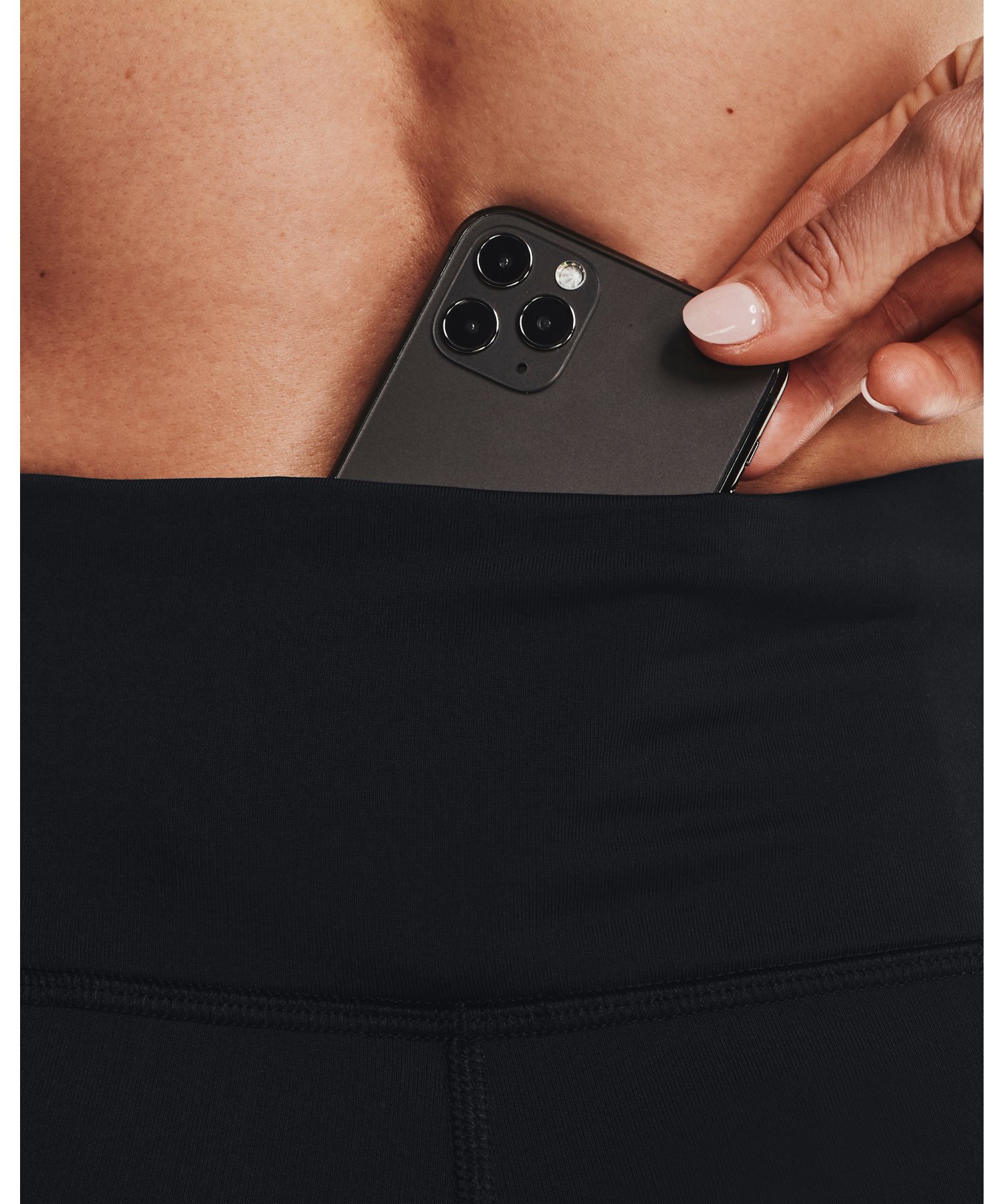 UA�R�[���h�E�F�U�[ �A�[�}�[ ���M���X�i�g���[�j���O/WOMEN�j