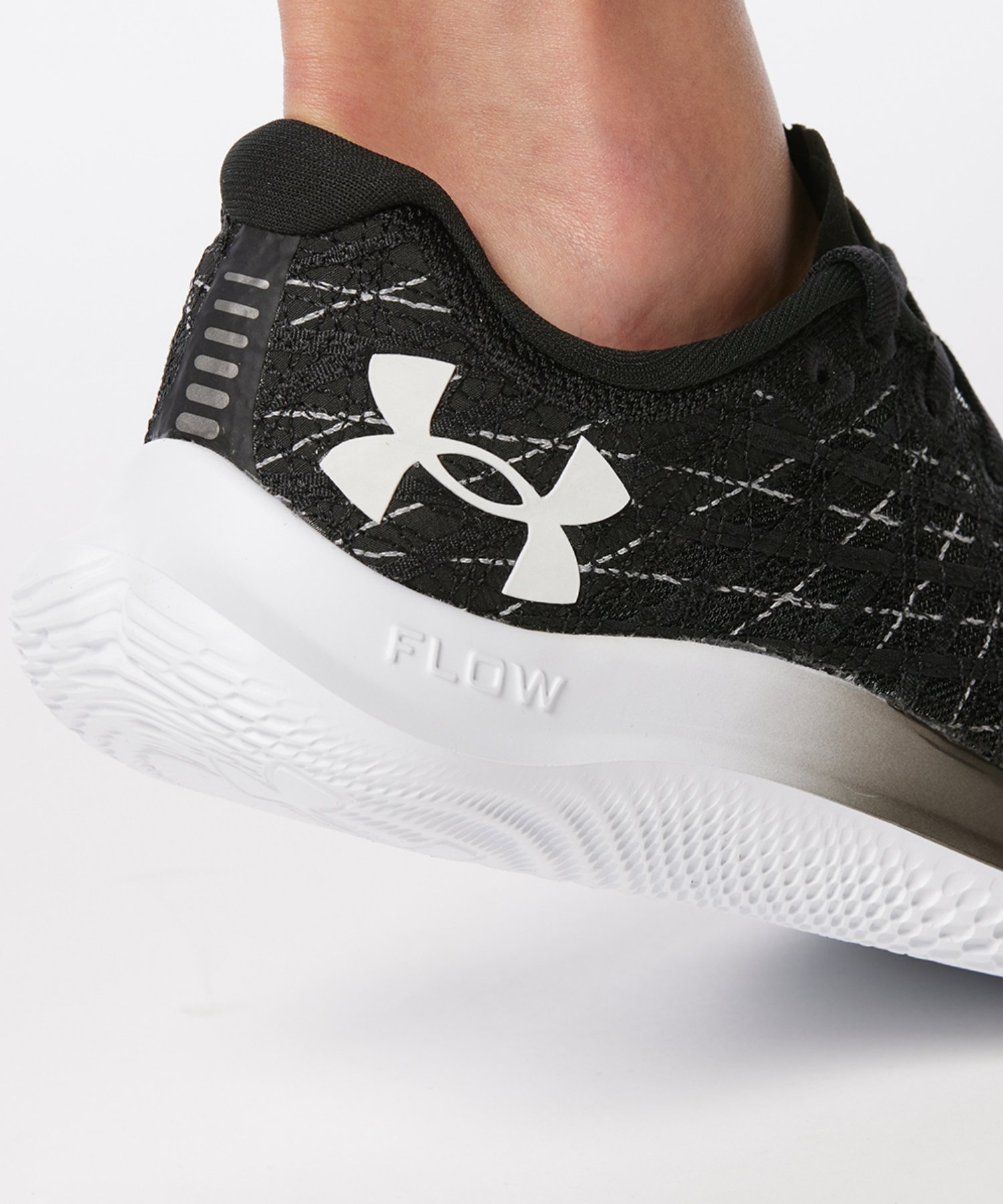 UAt[ xVeB ECh2ijO/WOMENj