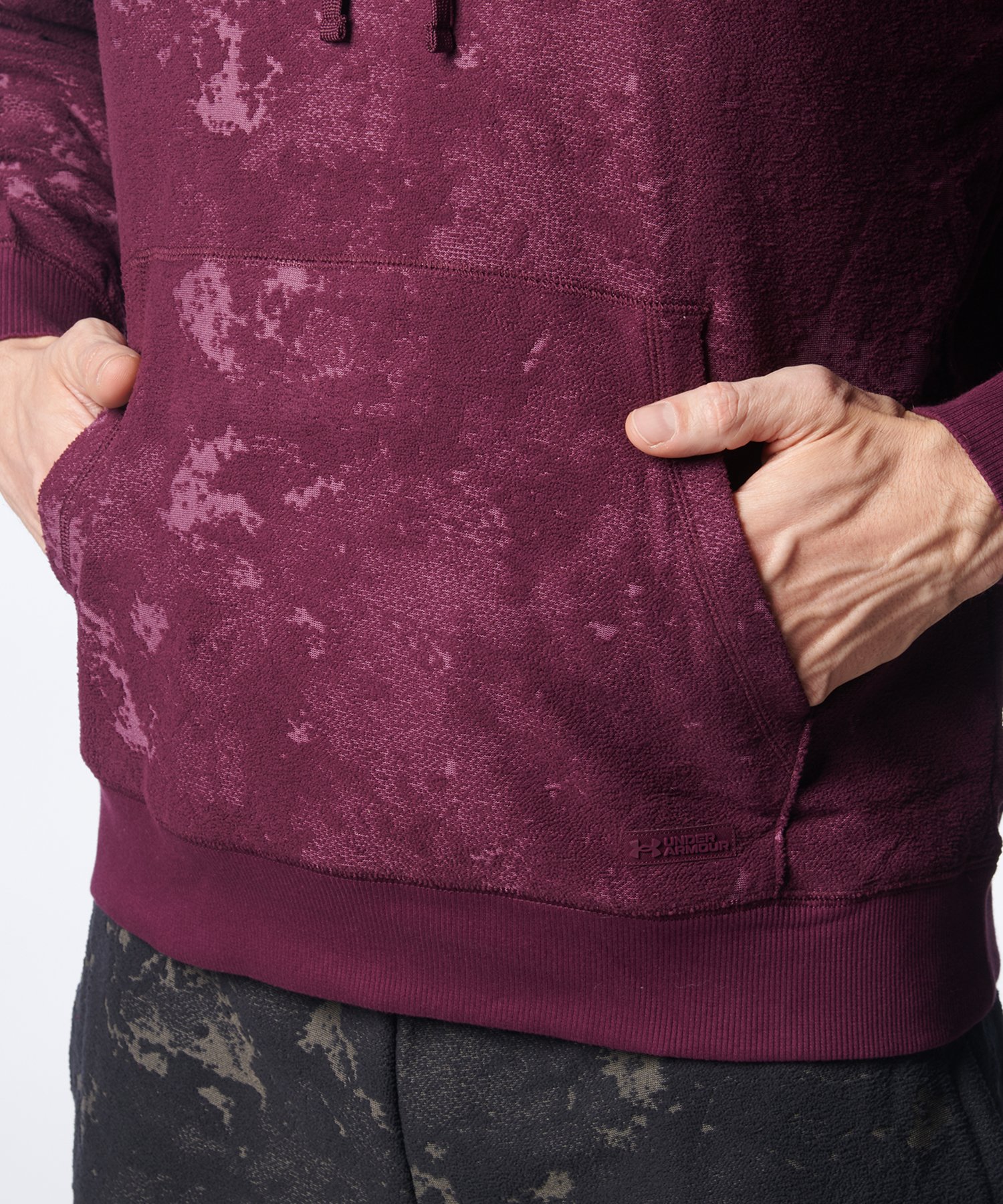 UAW[j[e[ t[fB[ig[jO/MENj