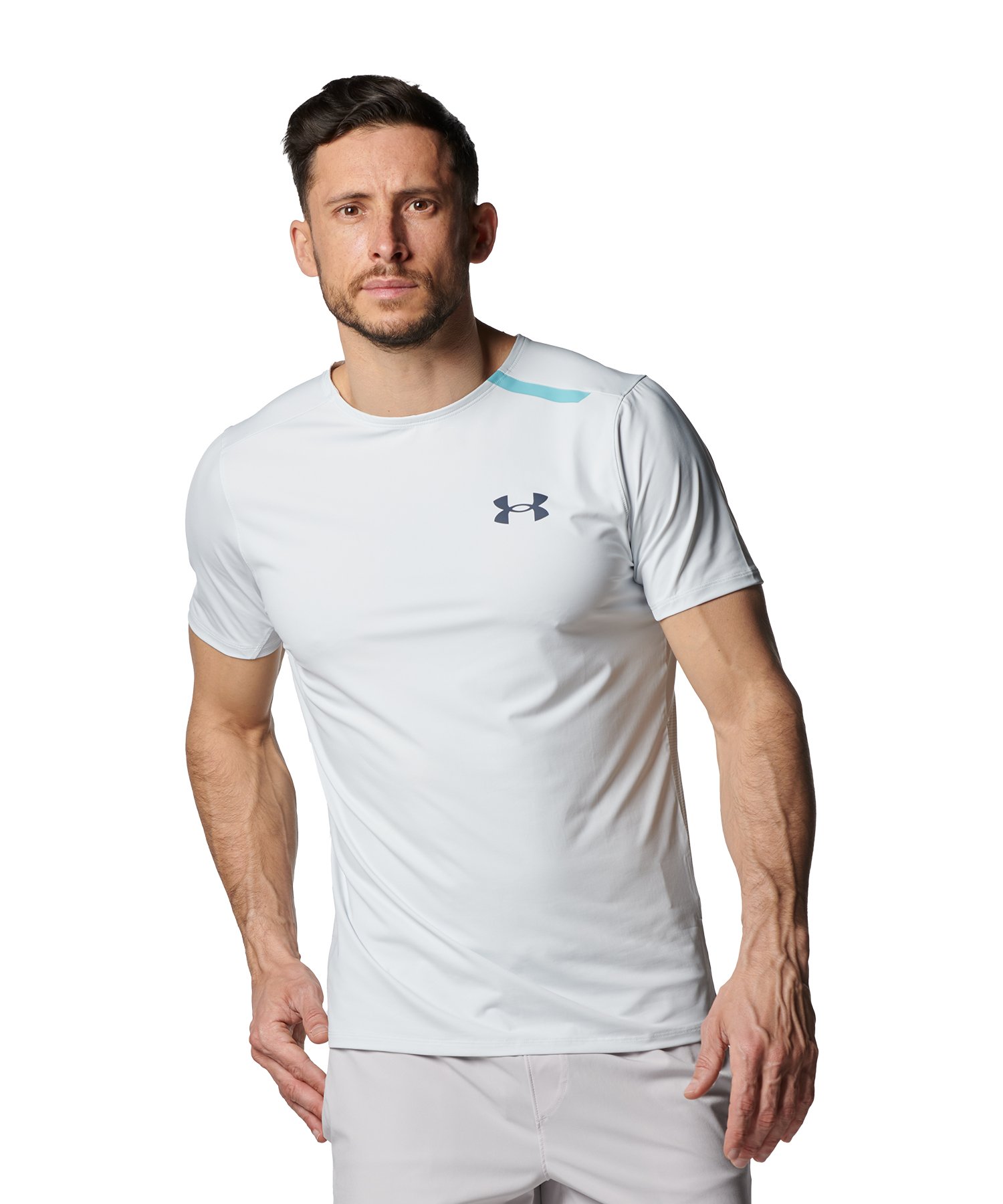 UAアイソチル ショートスリーブTシャツ（トレーニング/MEN） ｜アンダーアーマー