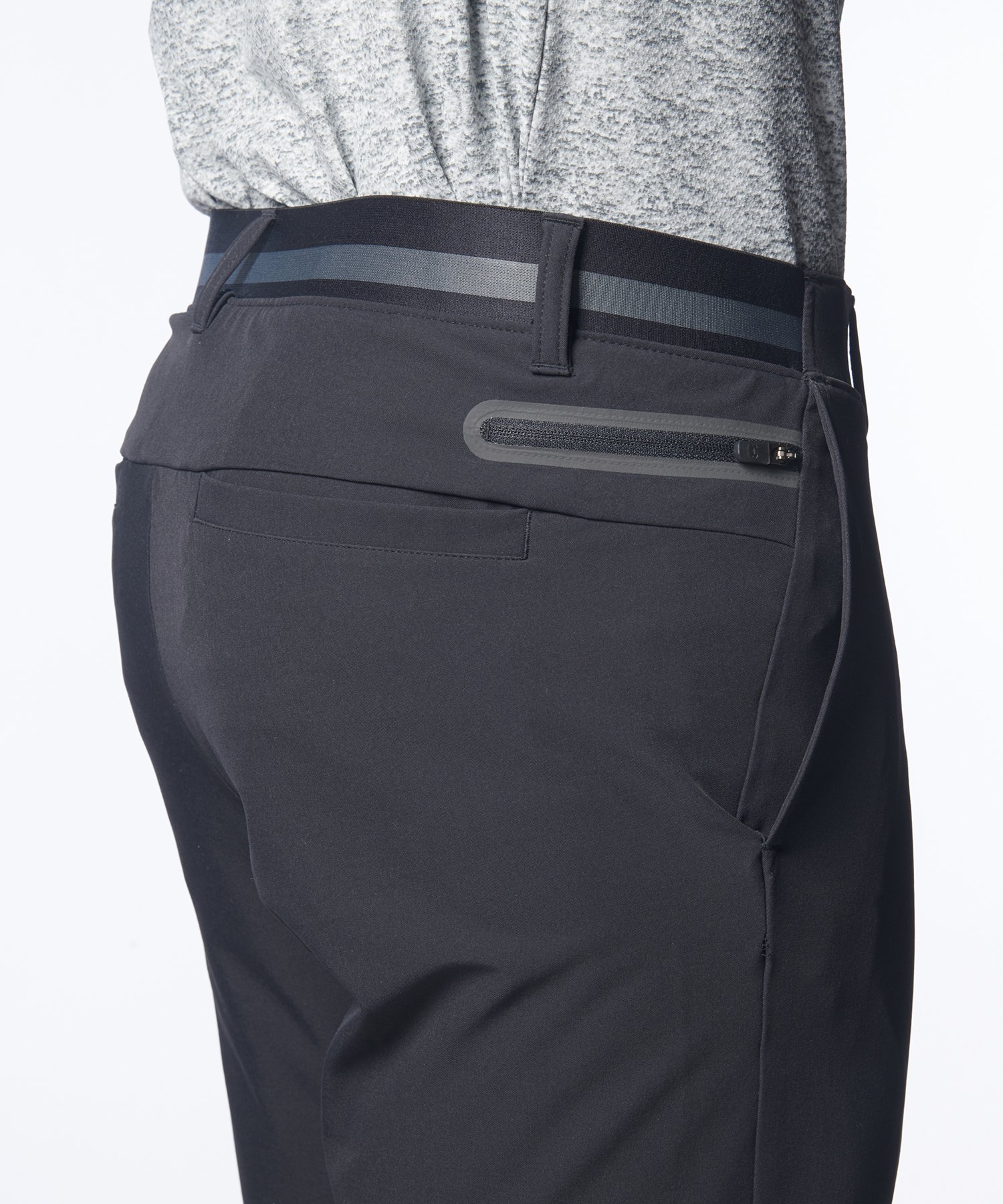 UAhCu V[c qSriSt/MENj