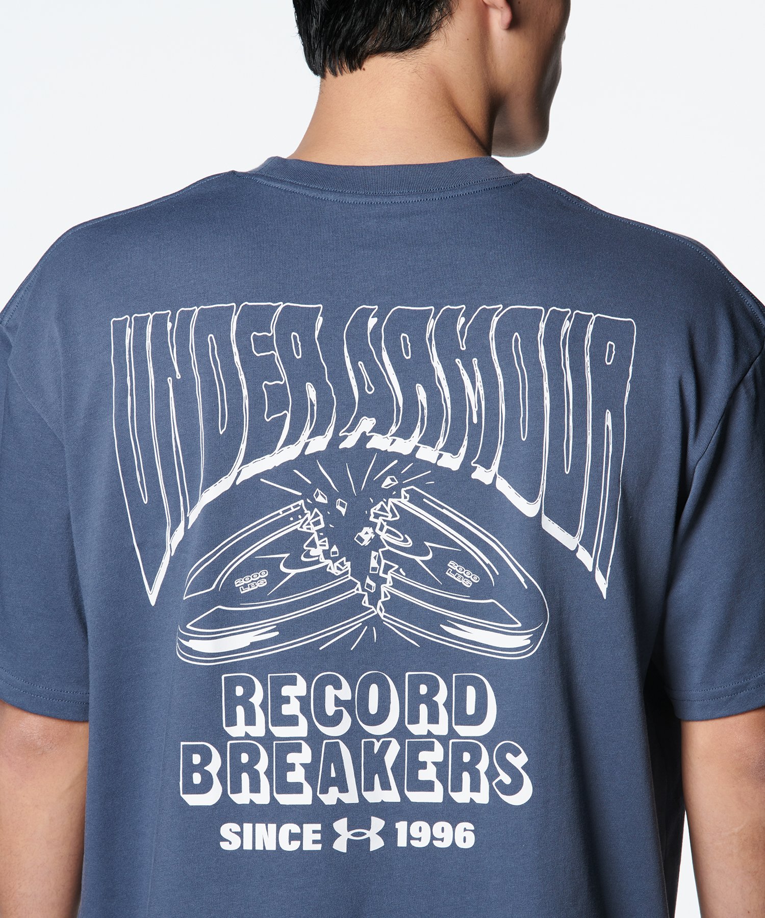 NEWS Tシャツ&タオル アンダーアーマー公式】 UAヘビーウエイト レコードブレーカーズ