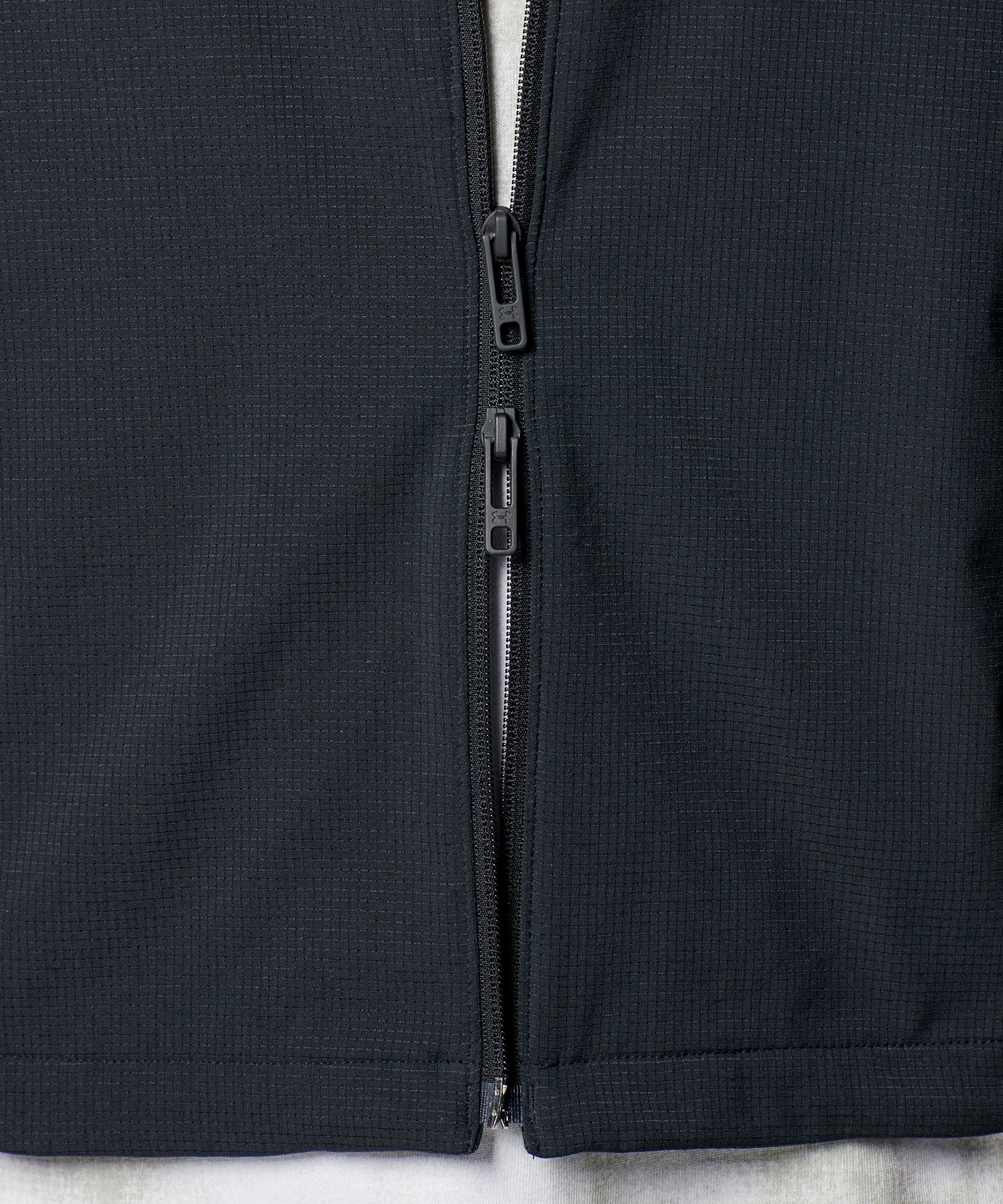 UAアンストッパブル エアベント ジャケット(トレーニング/MEN)