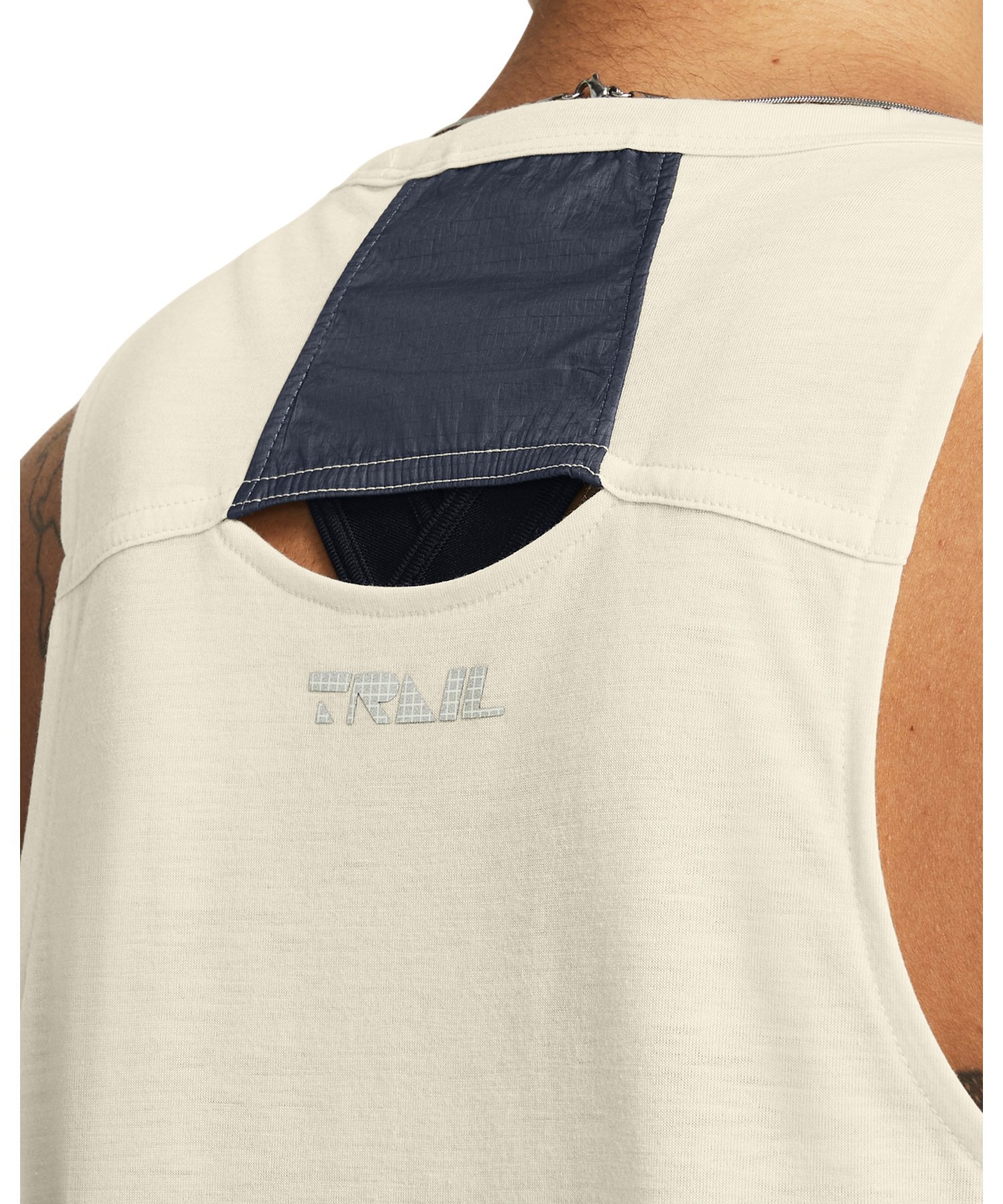 UAgC [` ^NijO/WOMENj