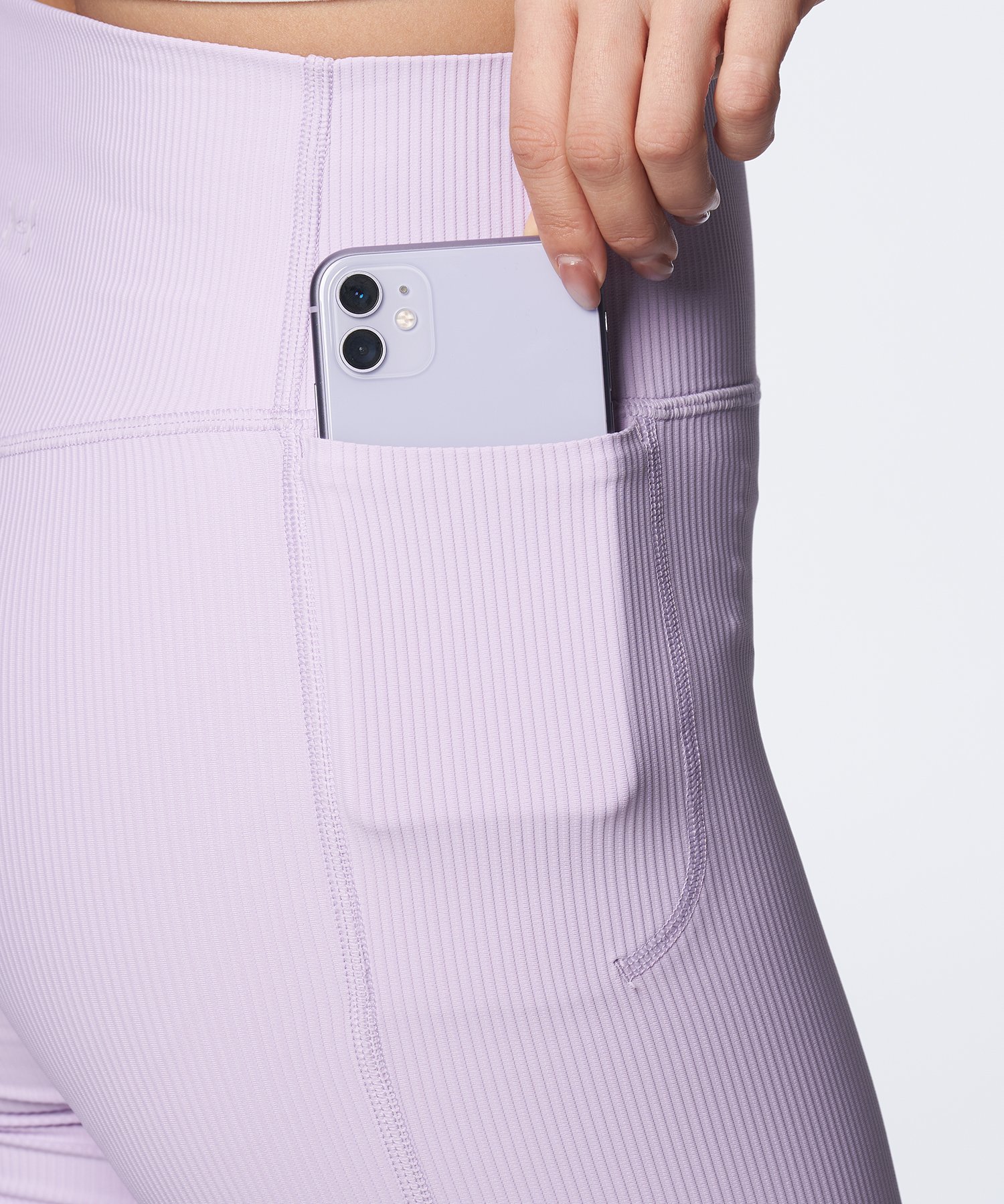 UAfBA u Nbv tApcig[jO/WOMENj