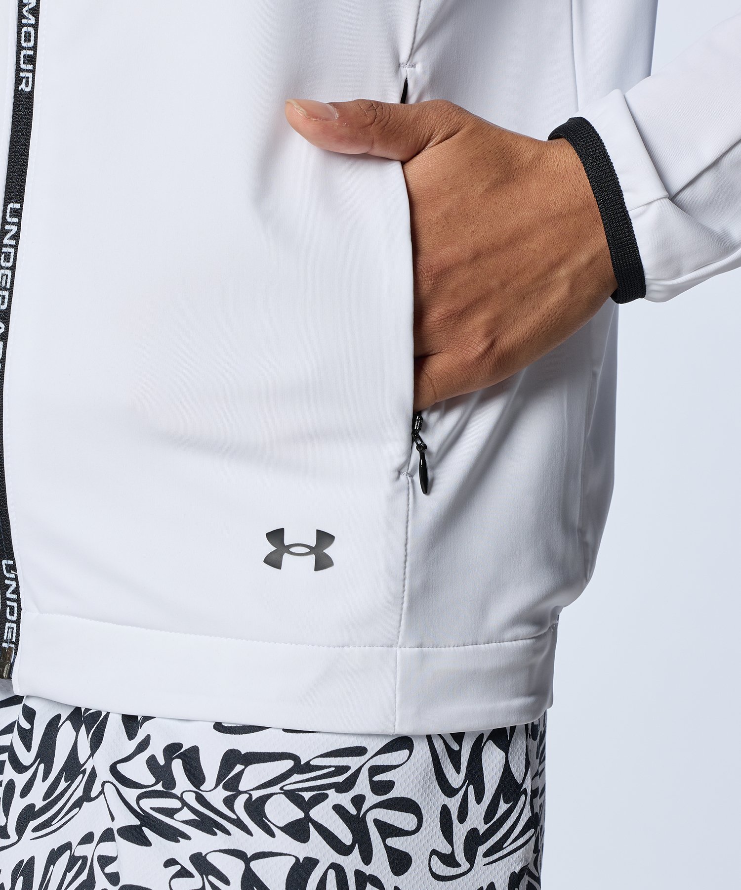 【30％OFF】公式 アンダーアーマー UNDER ARMOUR UA アイソチル フルジップ フーディー (ゴルフ／WOMEN) 1384975 アンダーアーマー公式】 UAアイソチル フルジップ フーディー