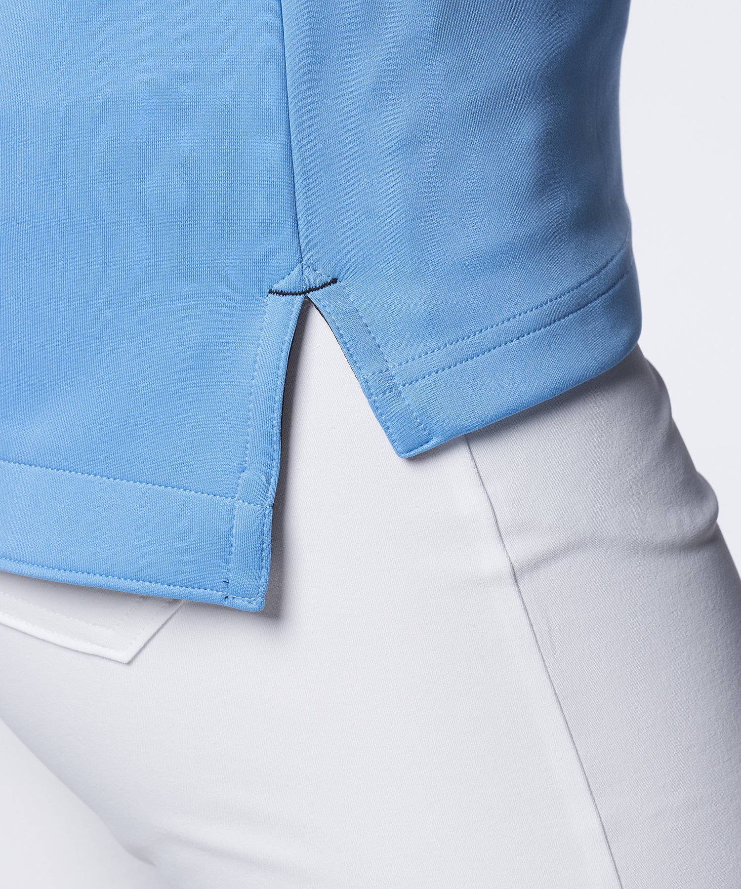 UAA[}[jbg V[gX[u bNlbN VciSt/WOMENj