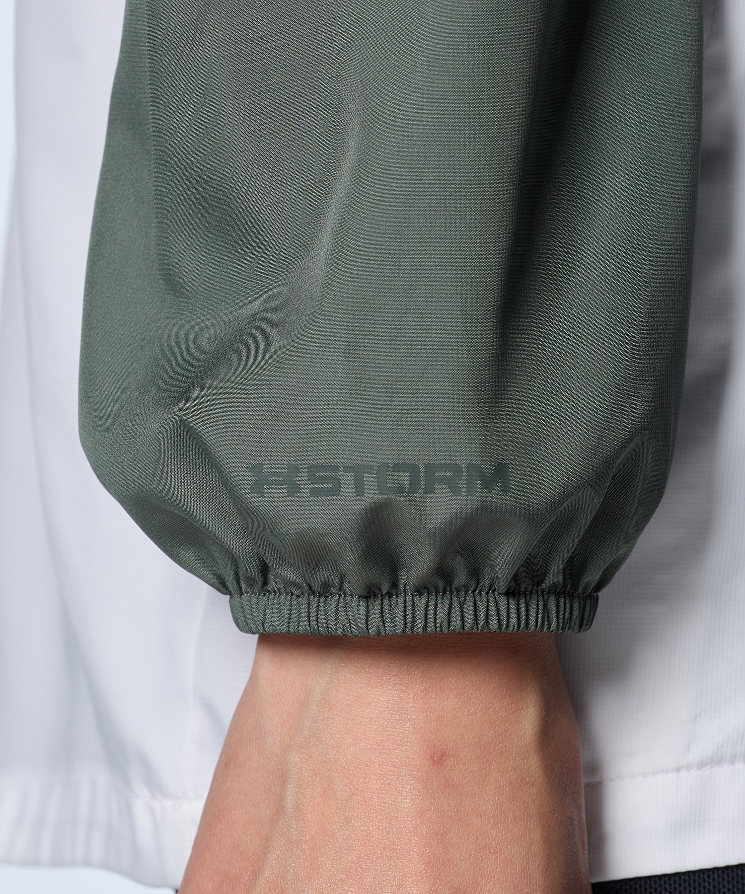 UAE[u AmbNig[jO/WOMENj