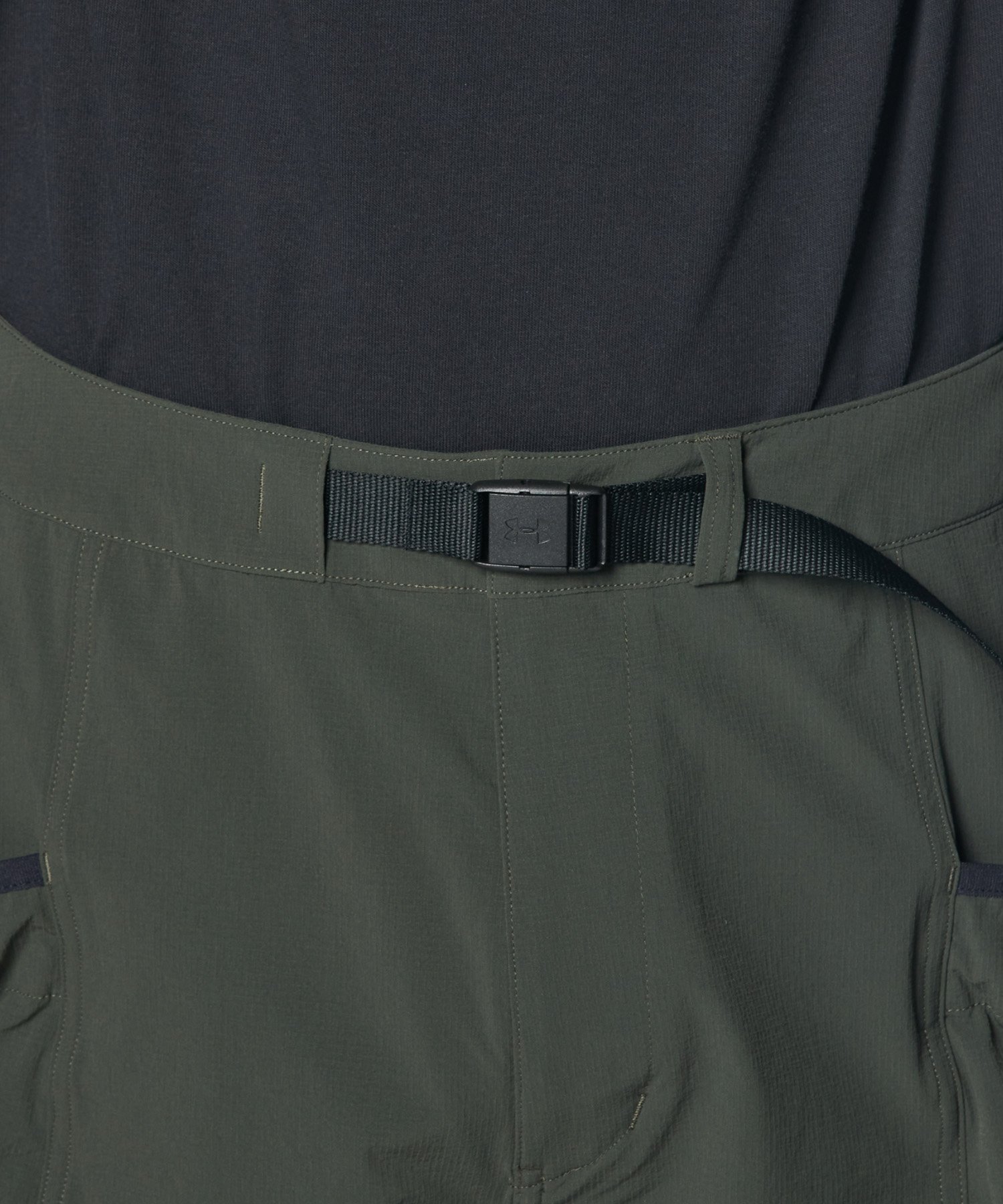 UA�A�[�o�� �A�E�g�h�A �J�[�S�V���[�c�i���C�t�X�^�C��/UNISEX�j