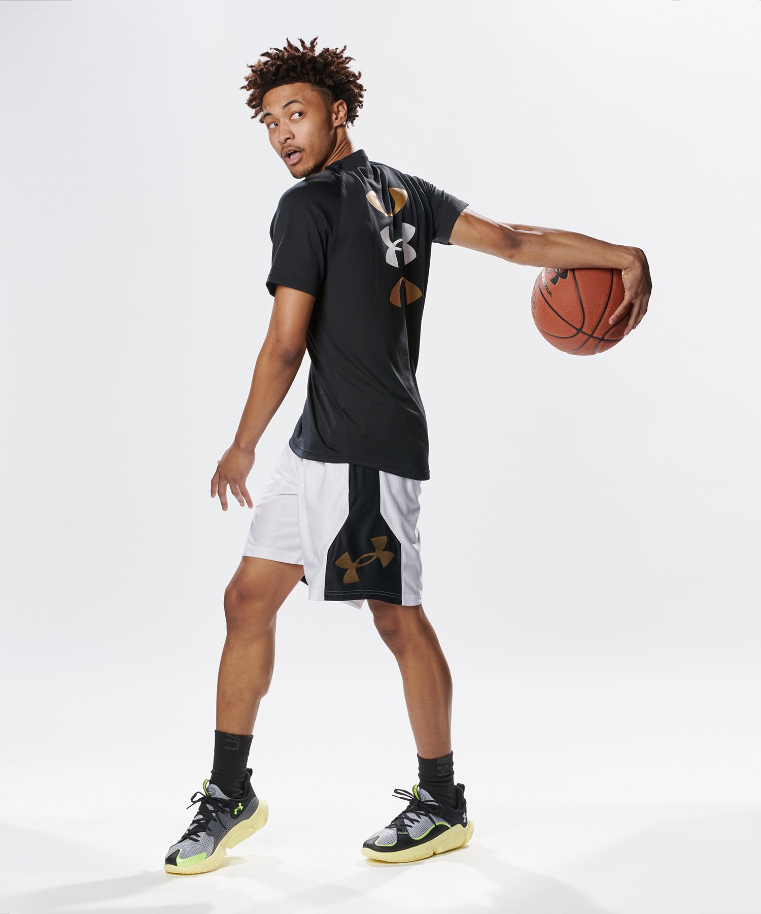 UAt[ t[`[X 3ioXPbg{[/UNISEXj