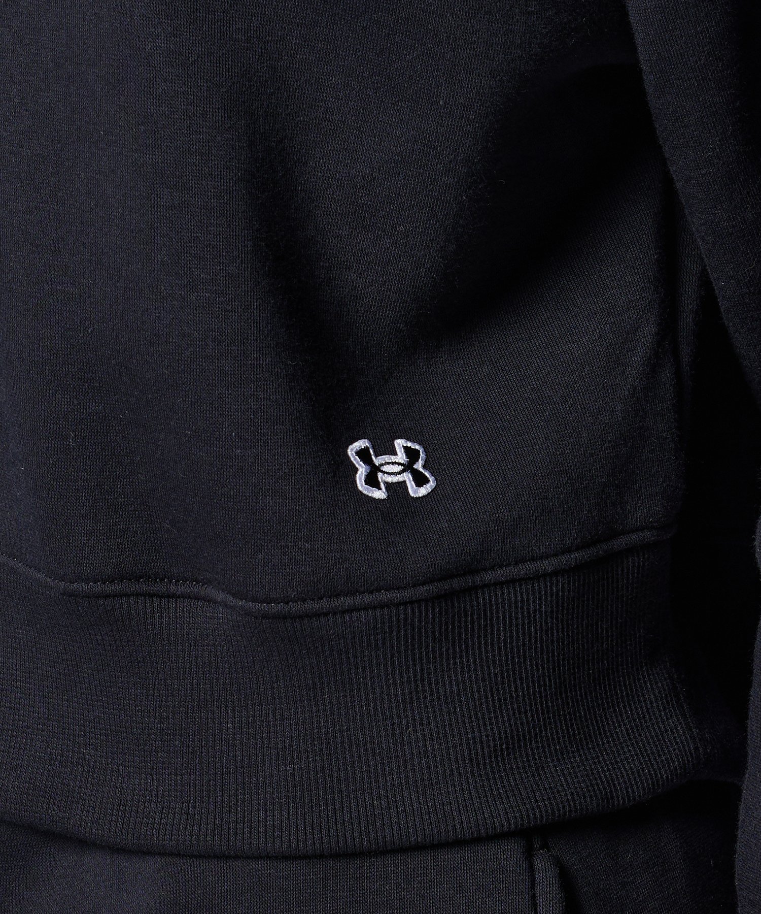 UAライバルフリース クロップ フーディー(トレーニング/WOMEN)