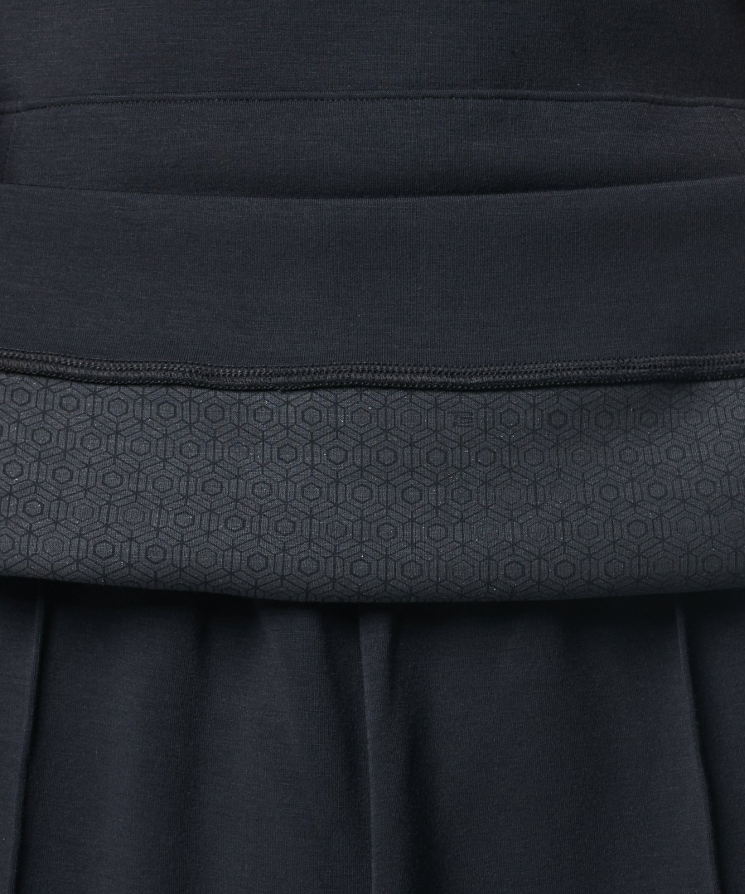 UAAX[gJo[ R[W[ t[fB[iJo[/UNISEXj