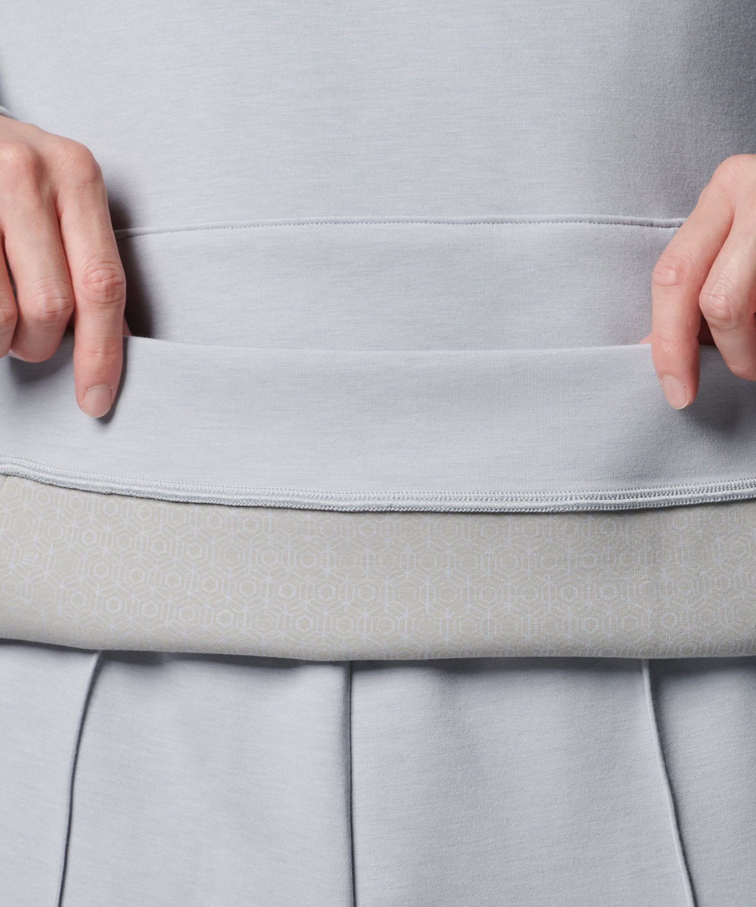 UAAX[gJo[ R[W[ t[fB[iJo[/UNISEXj