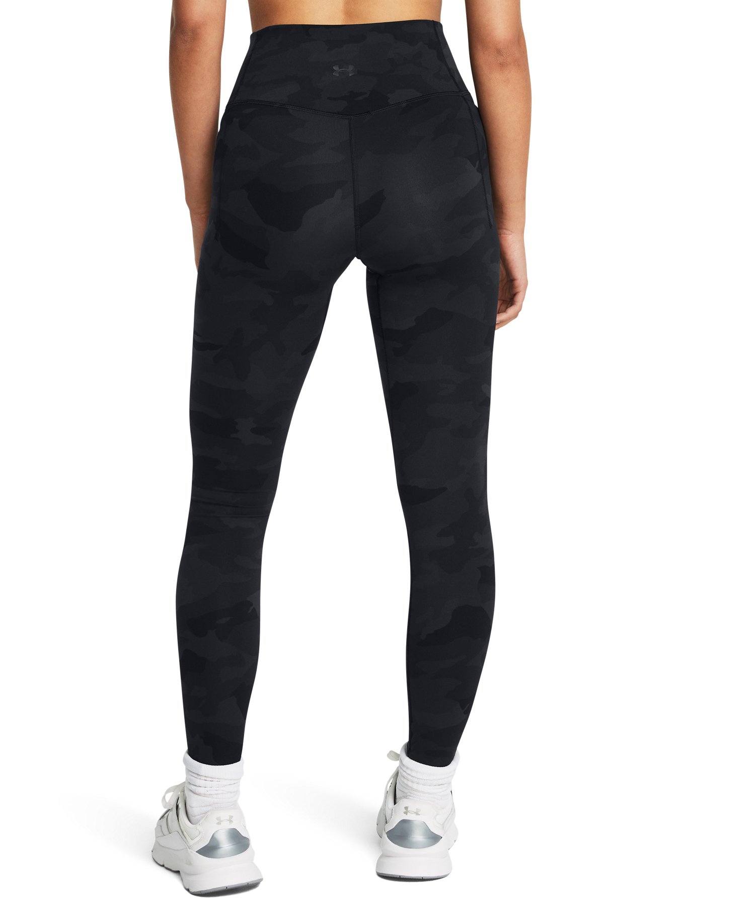 UAfBA vg MXig[jO/WOMENj