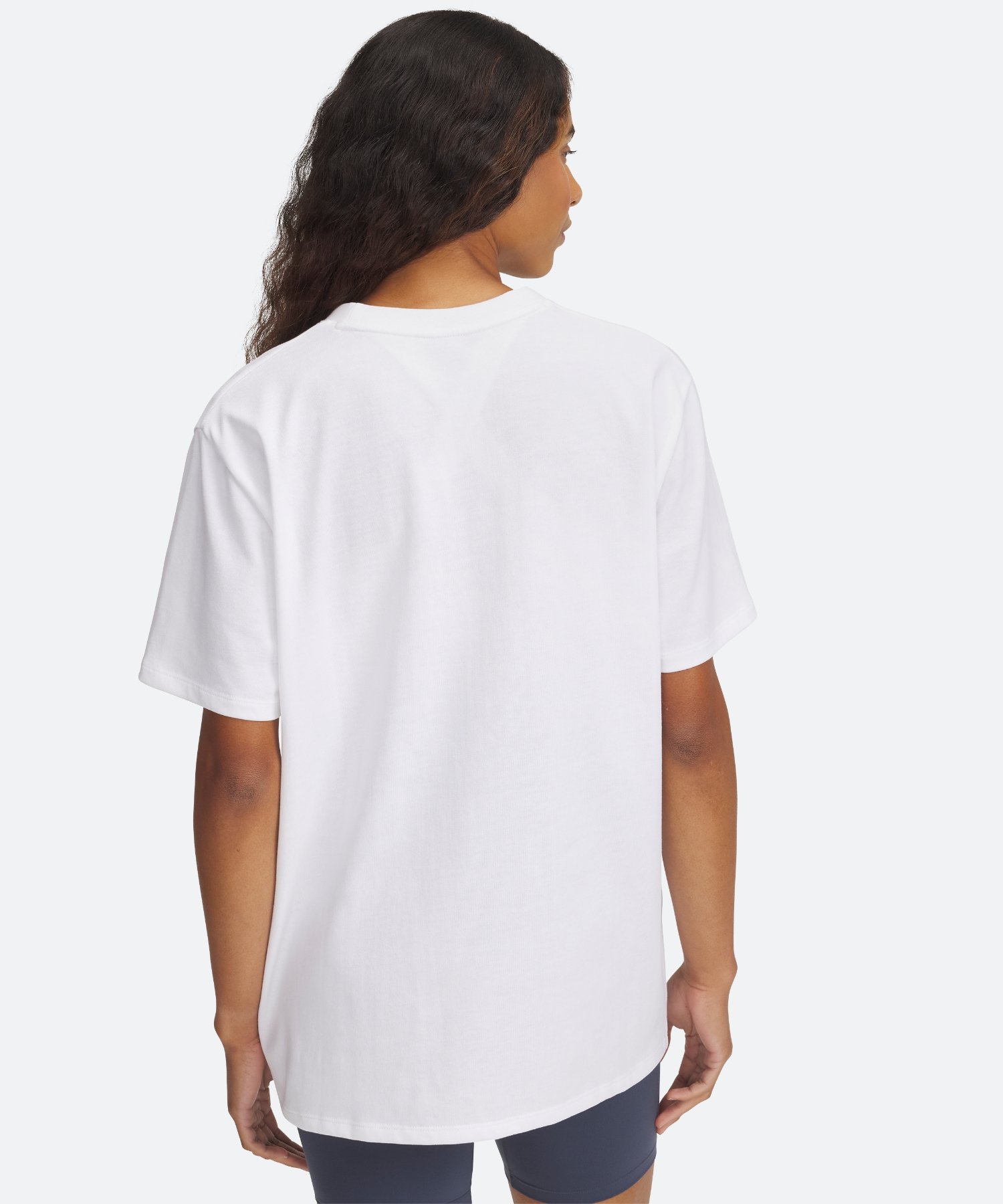 公式 アンダーアーマー UNDER ARMOUR UA UAヘビーウエイト オーバーサイズド カリージエイト ショートスリーブ Tシャツ（ライフスタイル／WOMEN） 1389749 アンダーアーマー公式】 UAヘビーウエイト オーバーサイズド