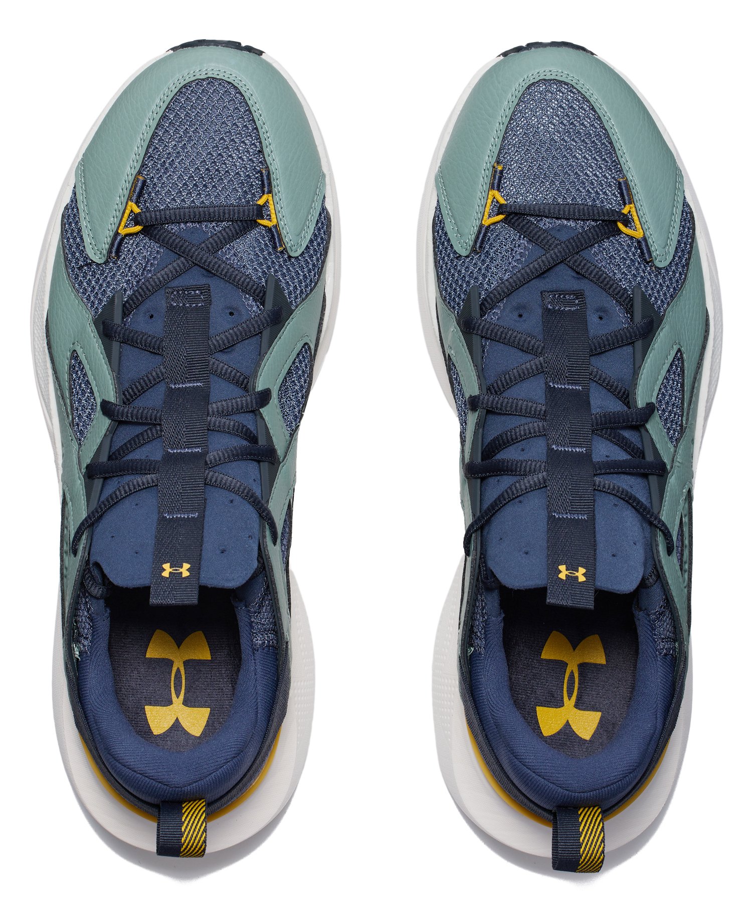 日本未発売★アンダーアーマー★UNDER ARMOUR★軽量★未使用★スタンド★ アンダーアーマー公式】 UAインフィニット ムーブメント（ライフ