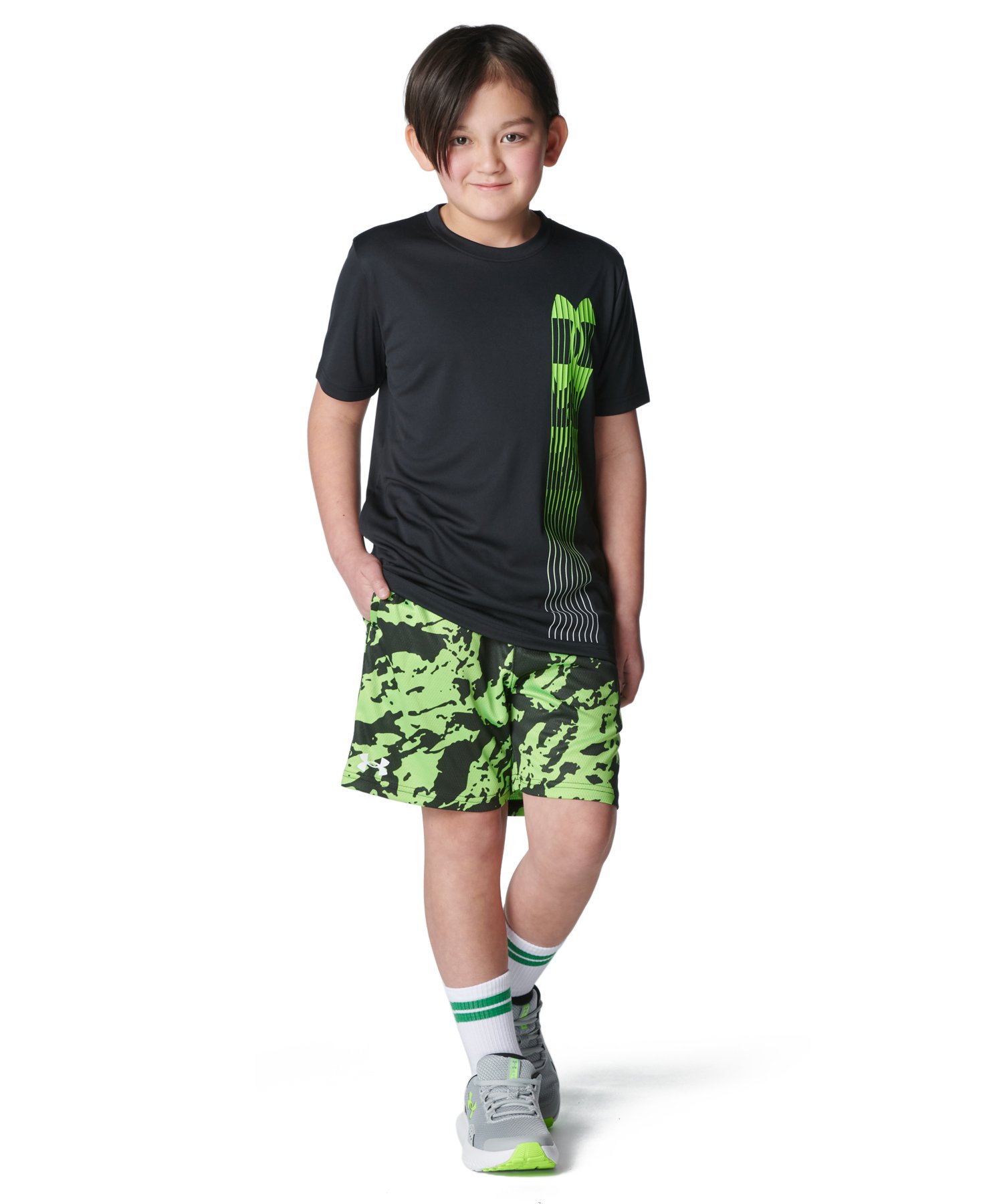 UAebN vg V[cig[jO/BOYSj