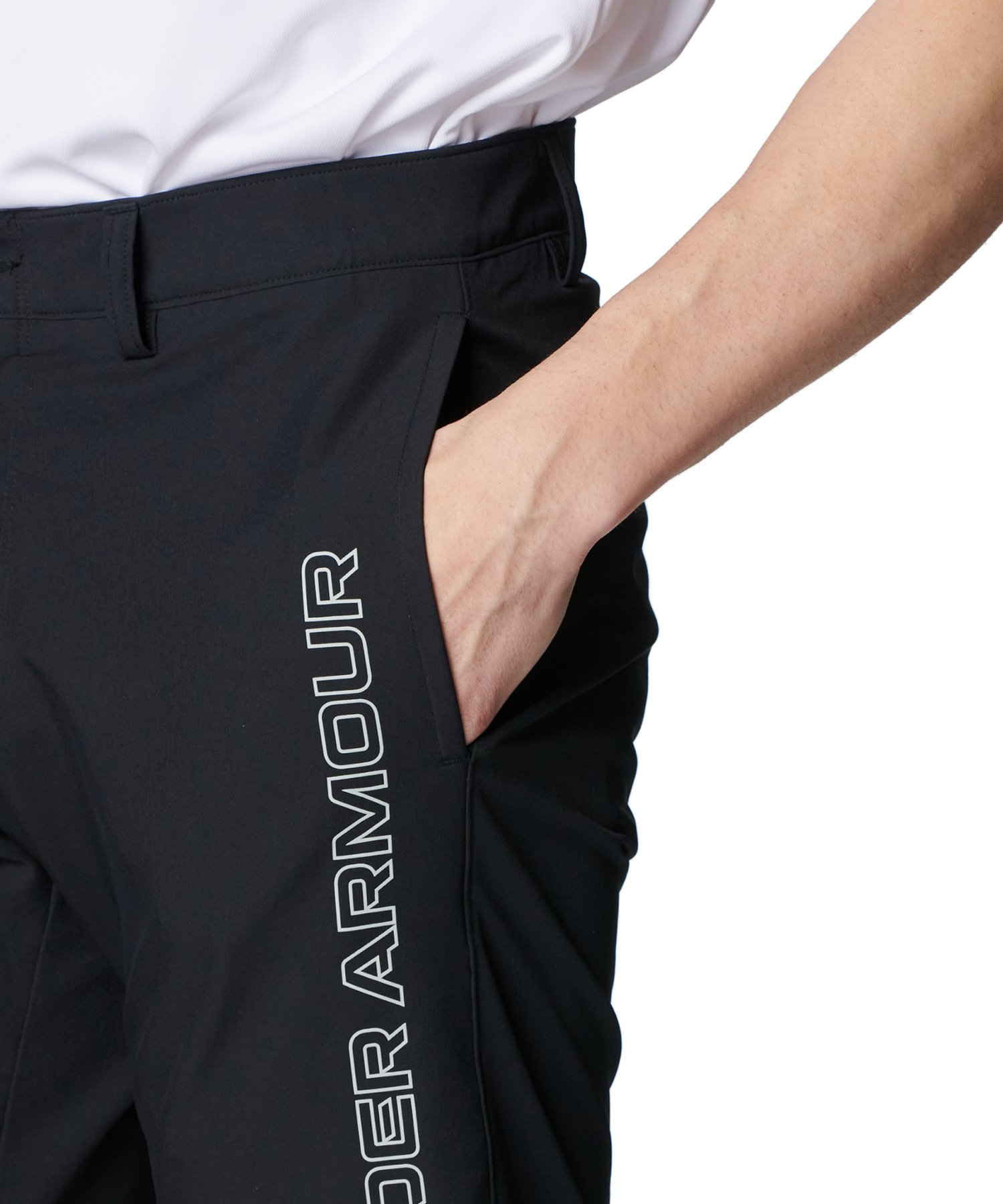 UNDER ARMOUR - UNDERARMOUR UAドライブ テキスト ショーツ  XL. ホワイト アンダーアーマー公式】 UAドライブ チル ショーツ（ゴルフ/MEN）