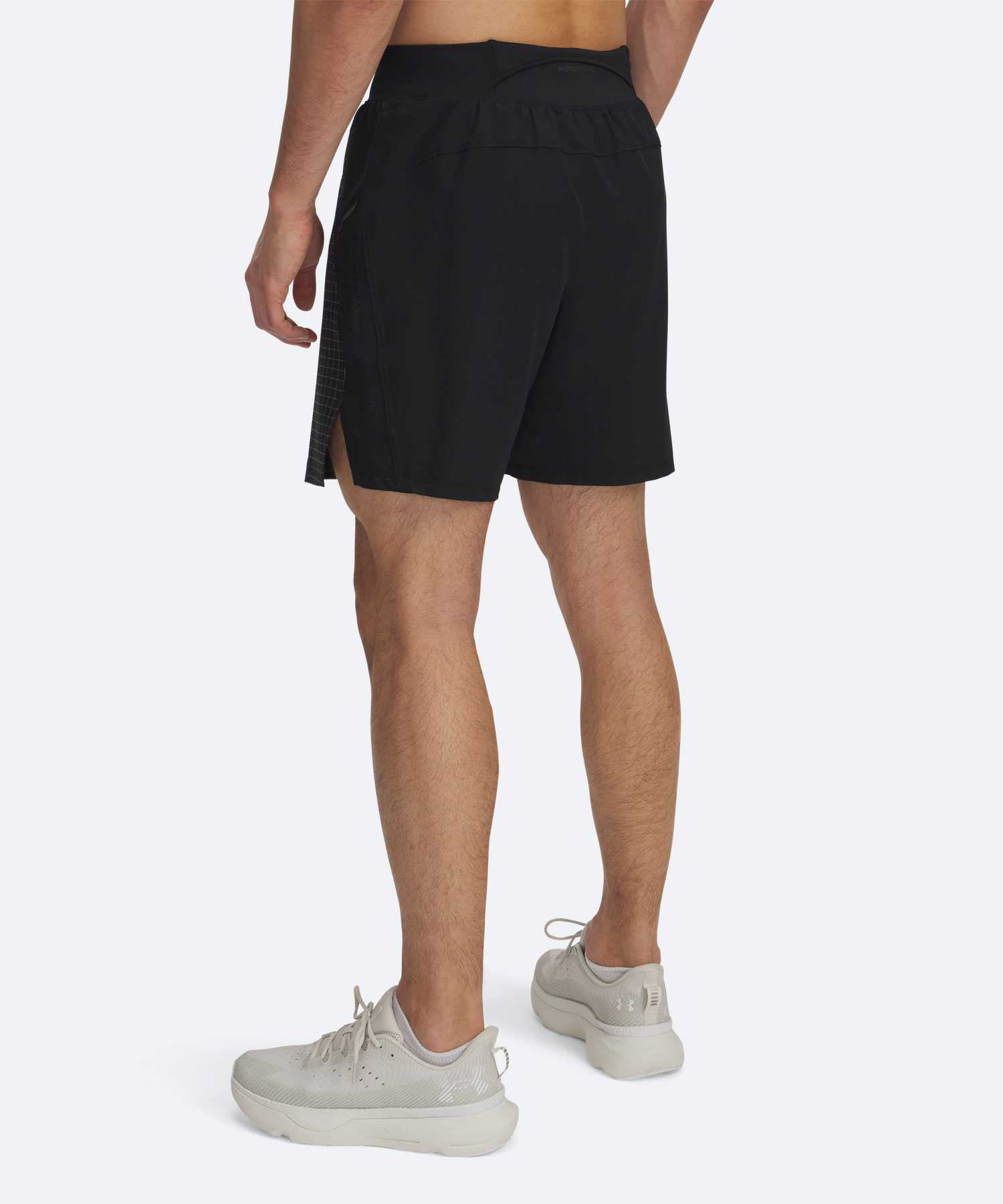 新品タグ付アンダーアーマー アンダーアーマー公式】 UAローンチ プロ 7インチ ノベルティ