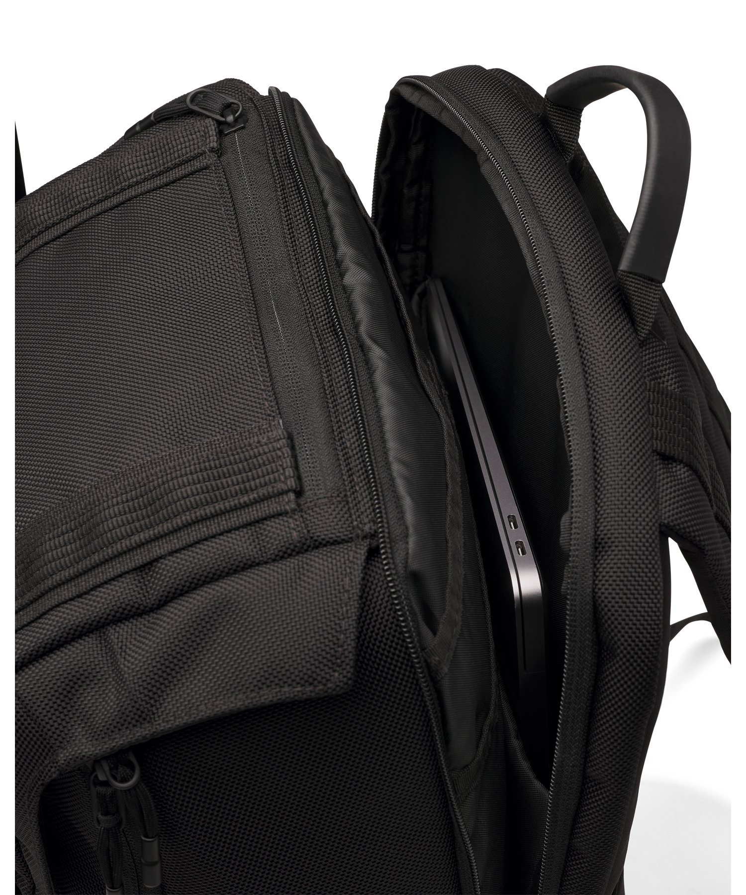 UA�g���C�A���t ���[�e�B���e�B�[ �o�b�N�p�b�N�i���C�t�X�^�C��/UNISEX�j