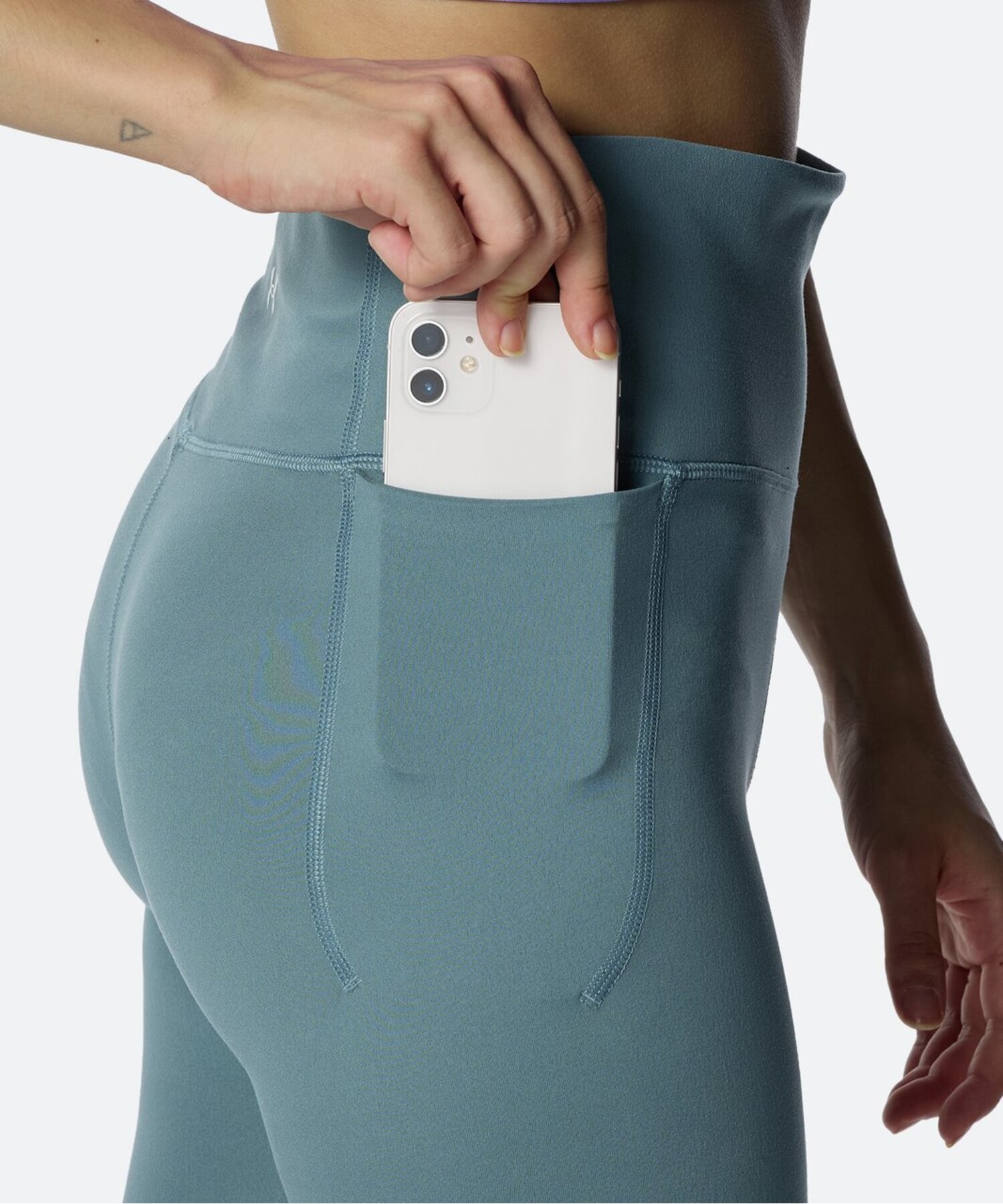 UAfBA MXig[jO/WOMENj