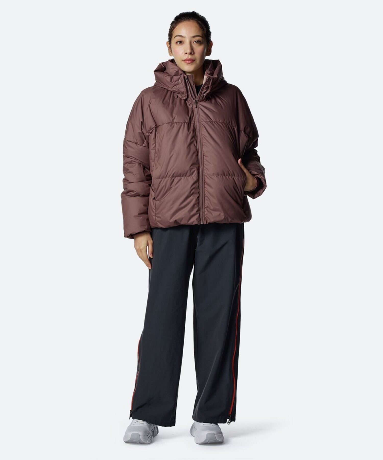 UA~bgX _E pbt@\ WPbgiCtX^C/WOMENj