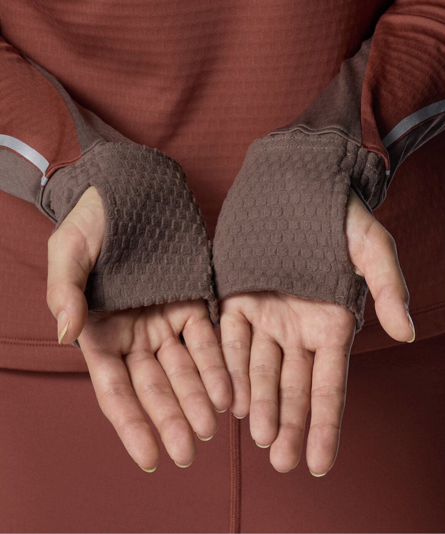 UAwC[  R[hEFU[ t@l gbvXijO/WOMENj