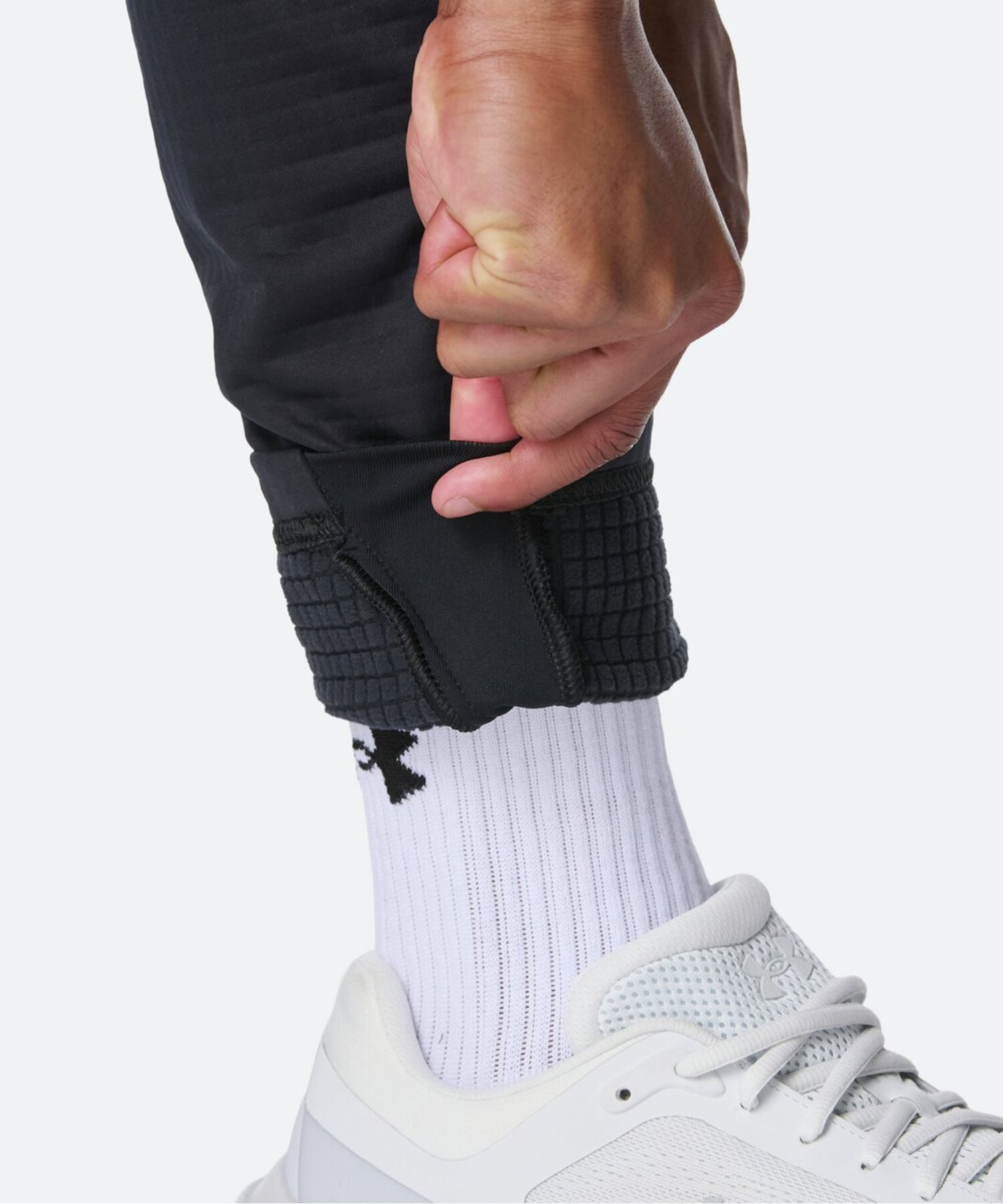 UAEC^[jbg 3C[ pc G[gig[jO/MENj