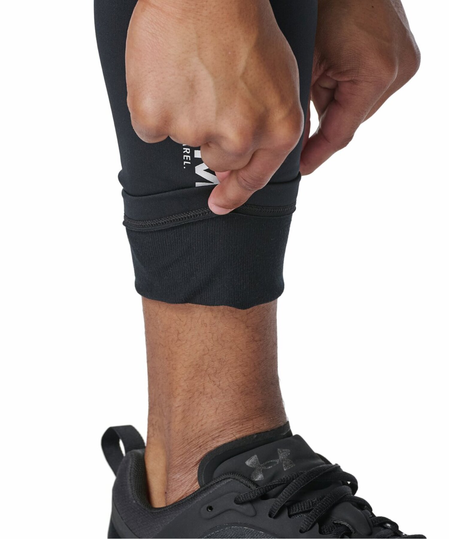 UAR[hMA tNg MXig[jO/MENj