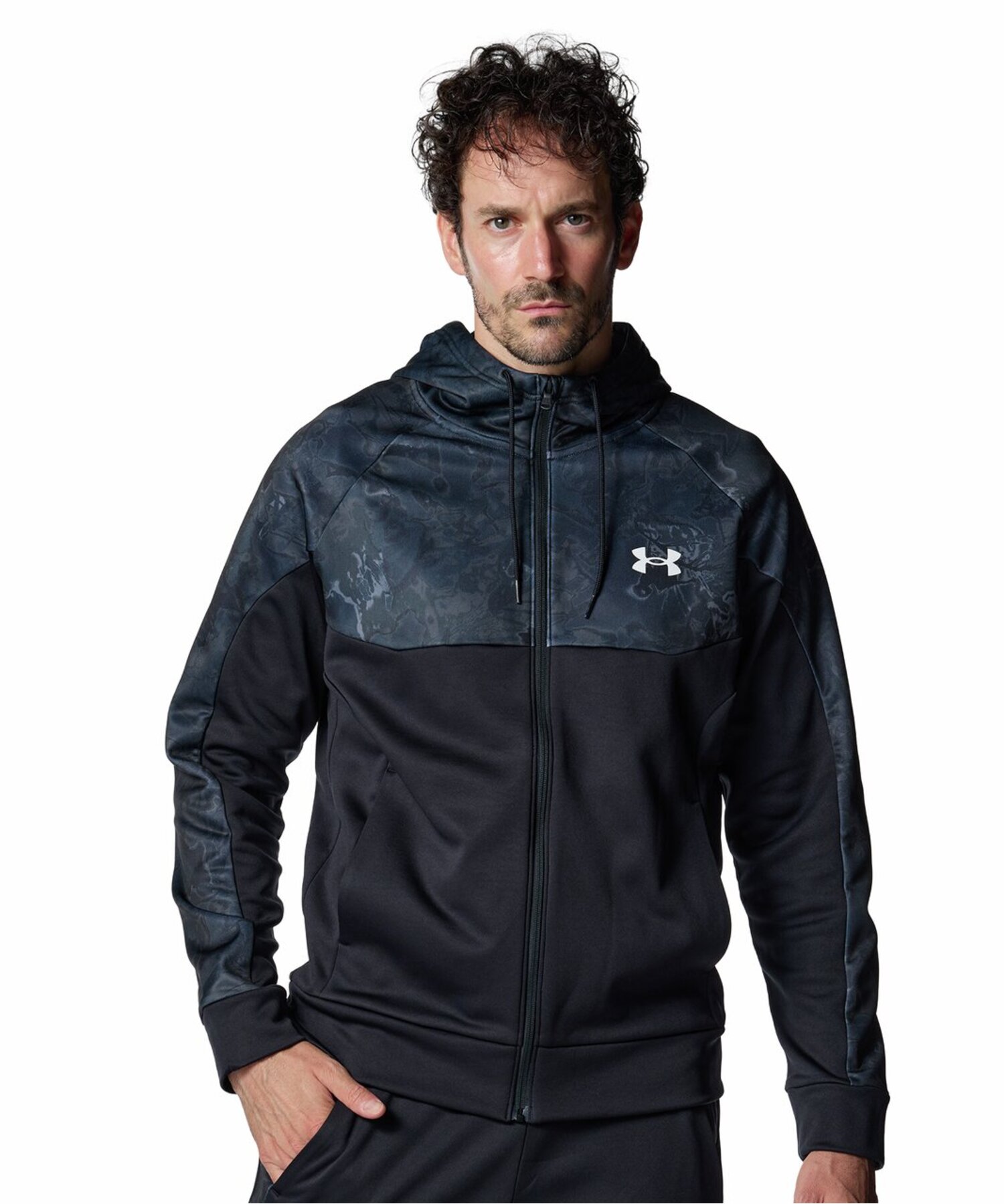 UAA[}[t[X J tWbv t[fB[ig[jO/MENjyA_[A[}[/UNDER ARMOURz