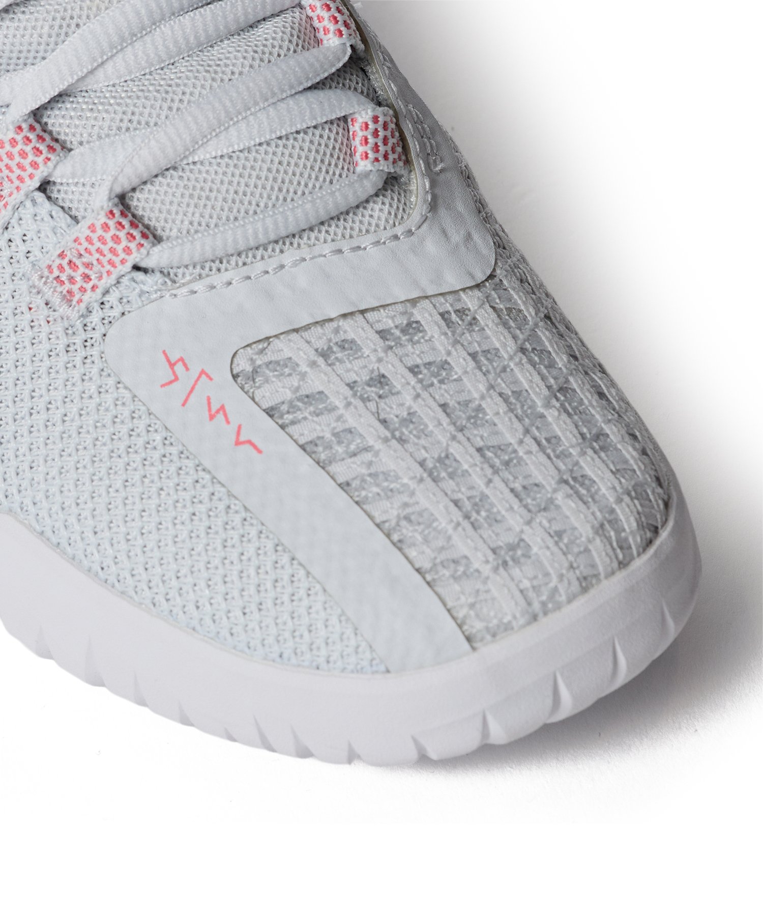 UA�g���C�x�[�X���C�� 6�i�g���[�j���O/WOMEN�j