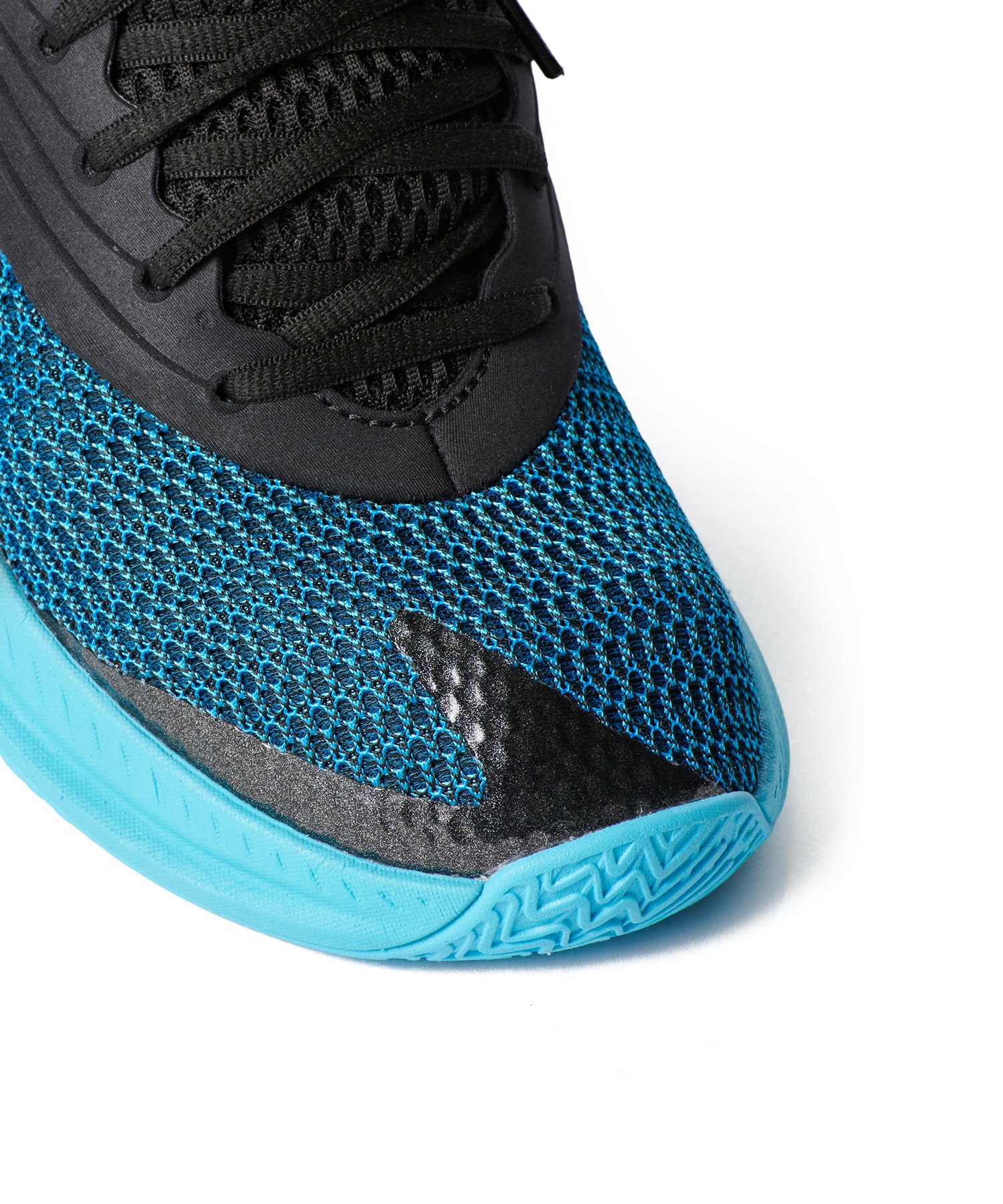 �J���[ �X�v���b�V��26�i�o�X�P�b�g�{�[��/UNISEX�j