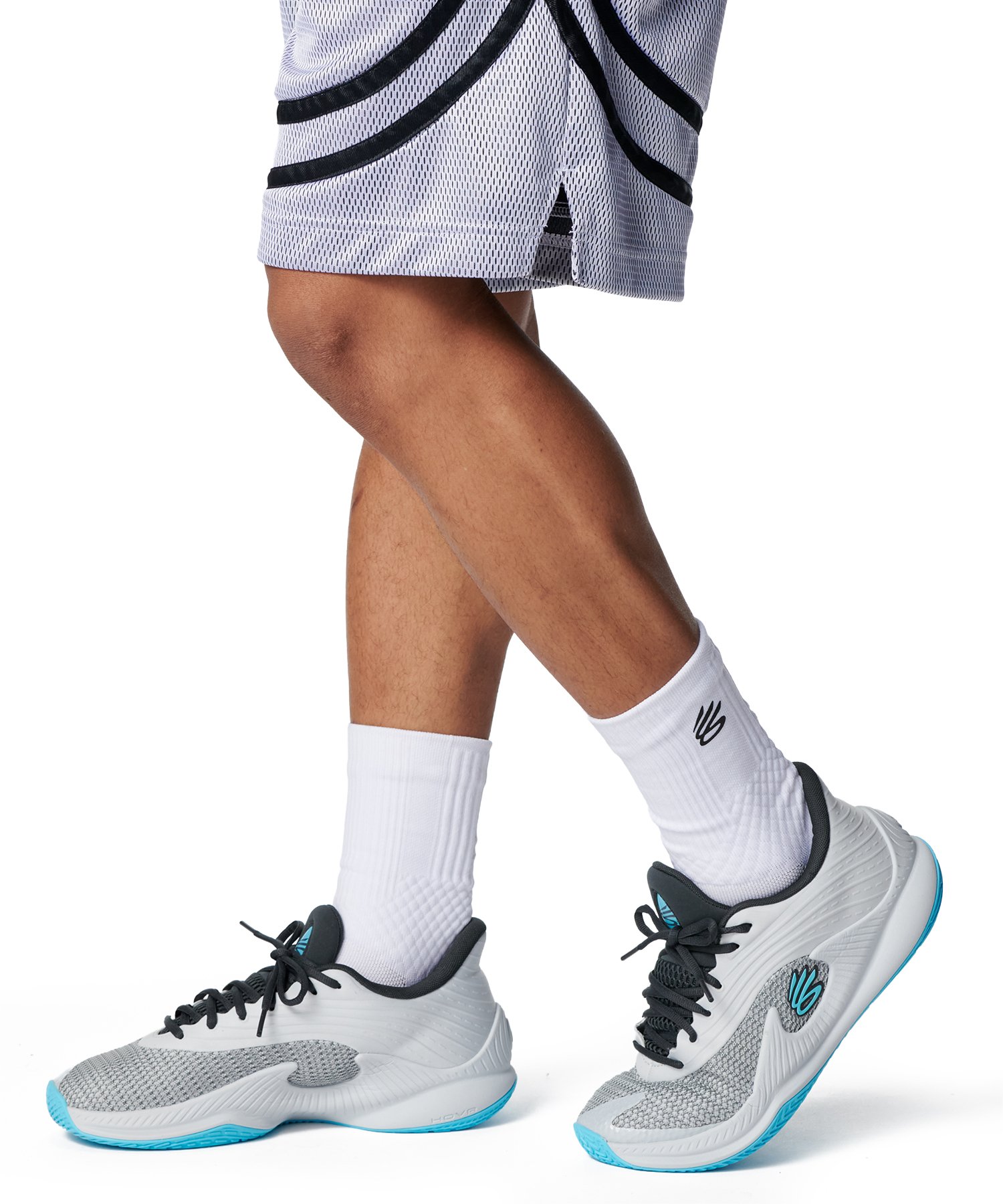 �J���[ �X�v���b�V��26�i�o�X�P�b�g�{�[��/UNISEX�j