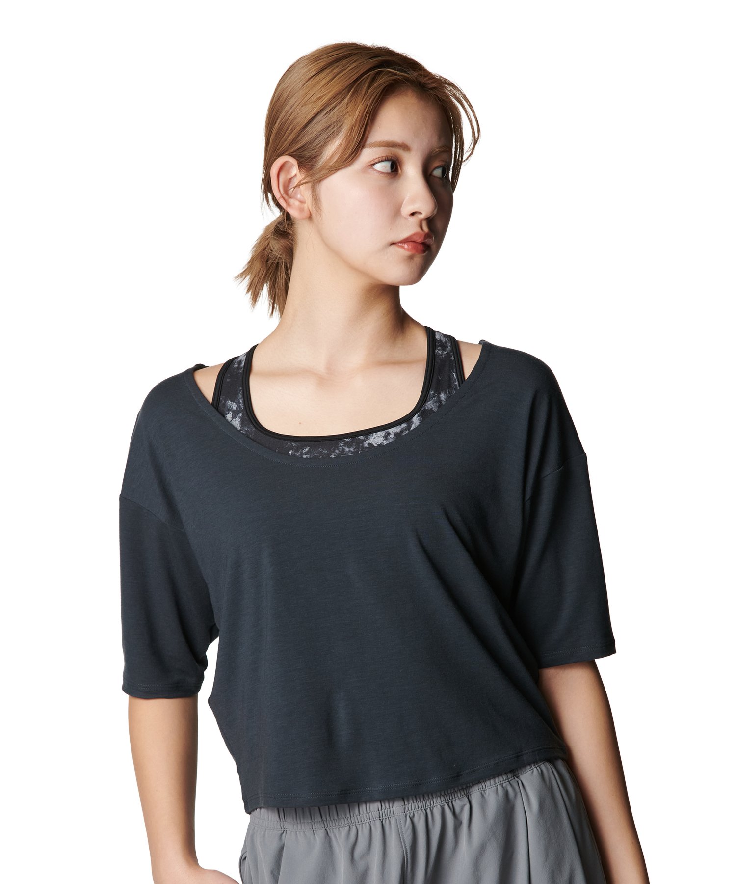 UA�\�t�g T�V���c�i�g���[�j���O/WOMEN�j